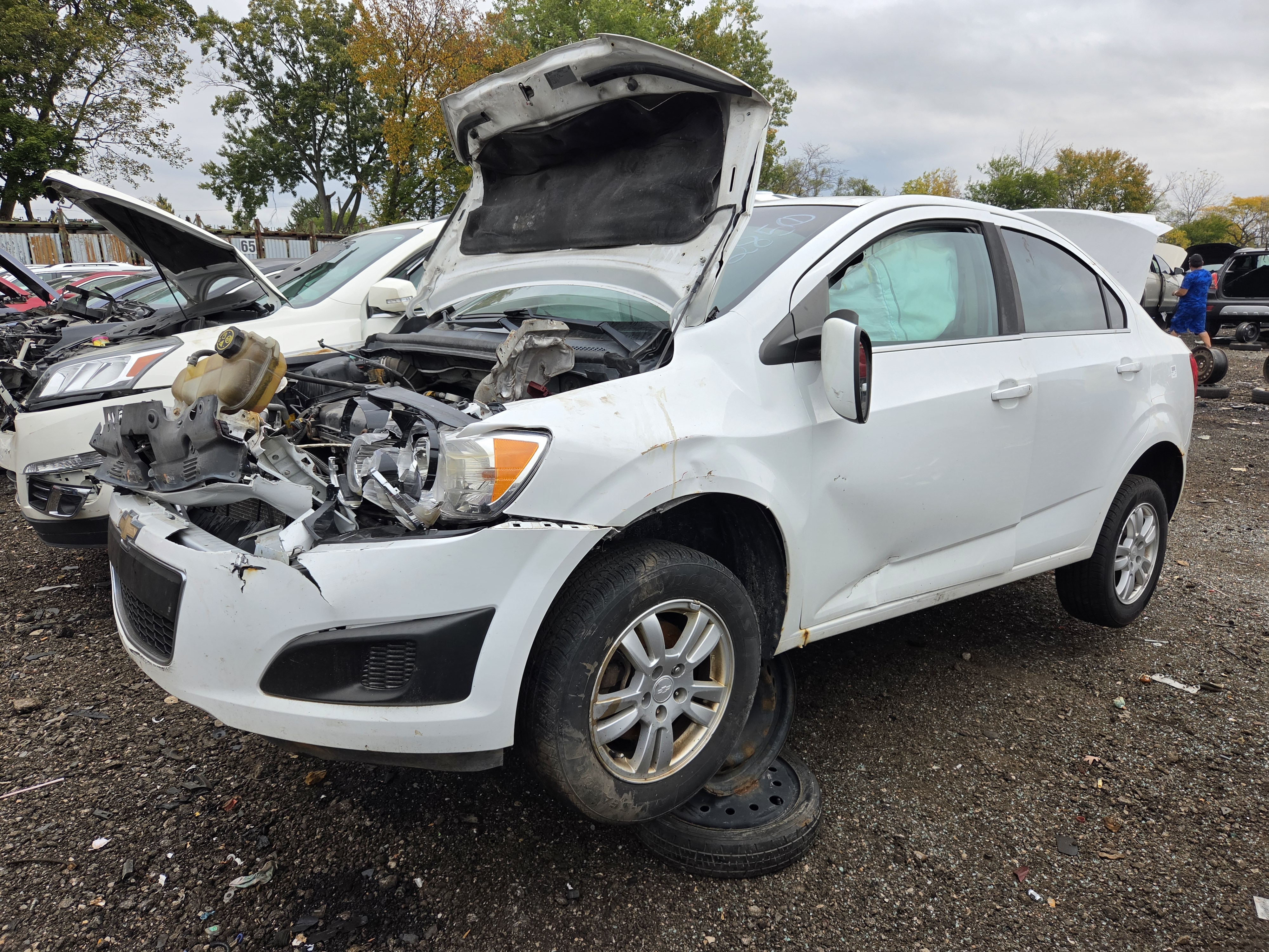 2013 CHEVROLET Sonic