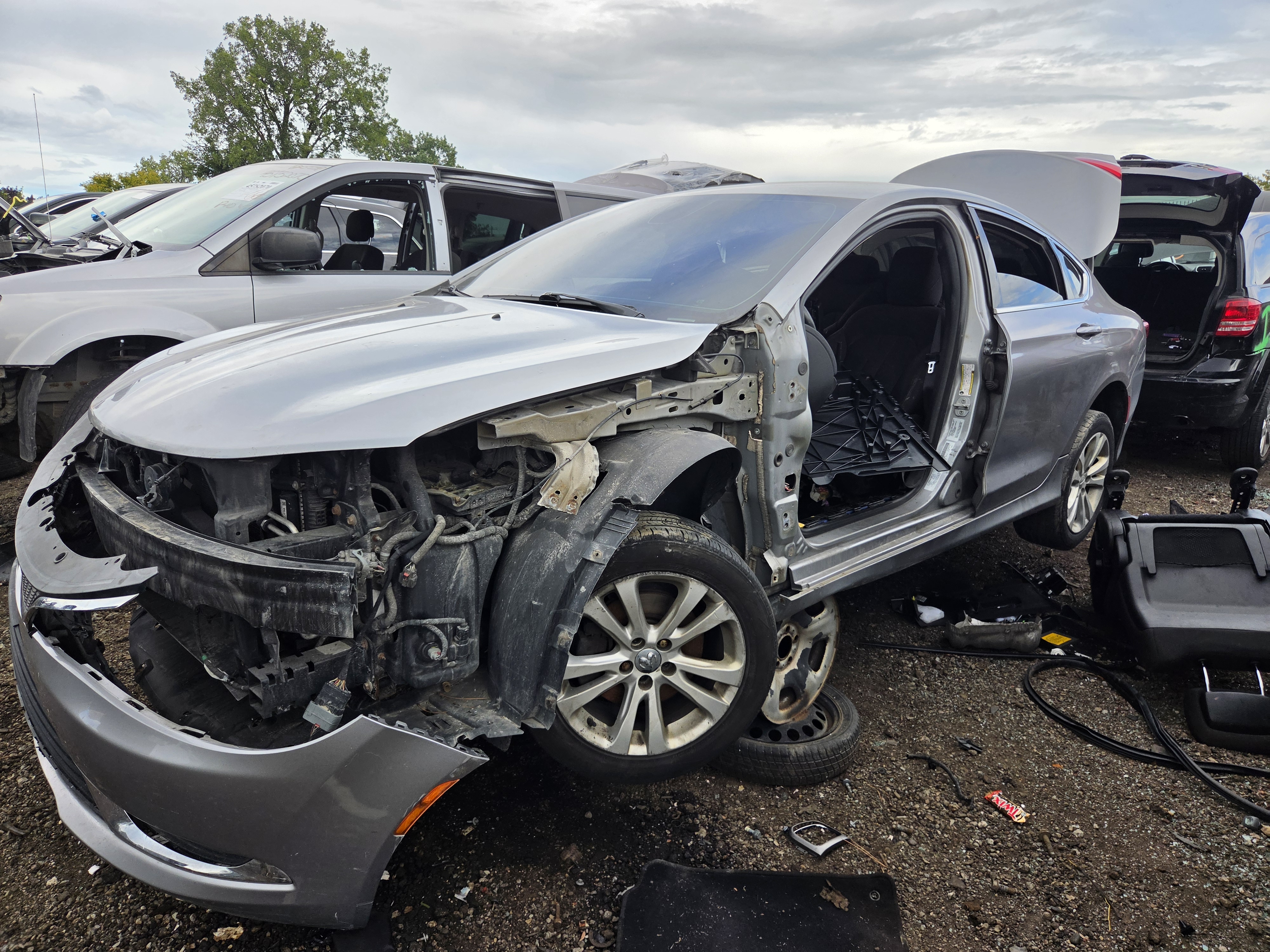 2015 CHRYSLER 200