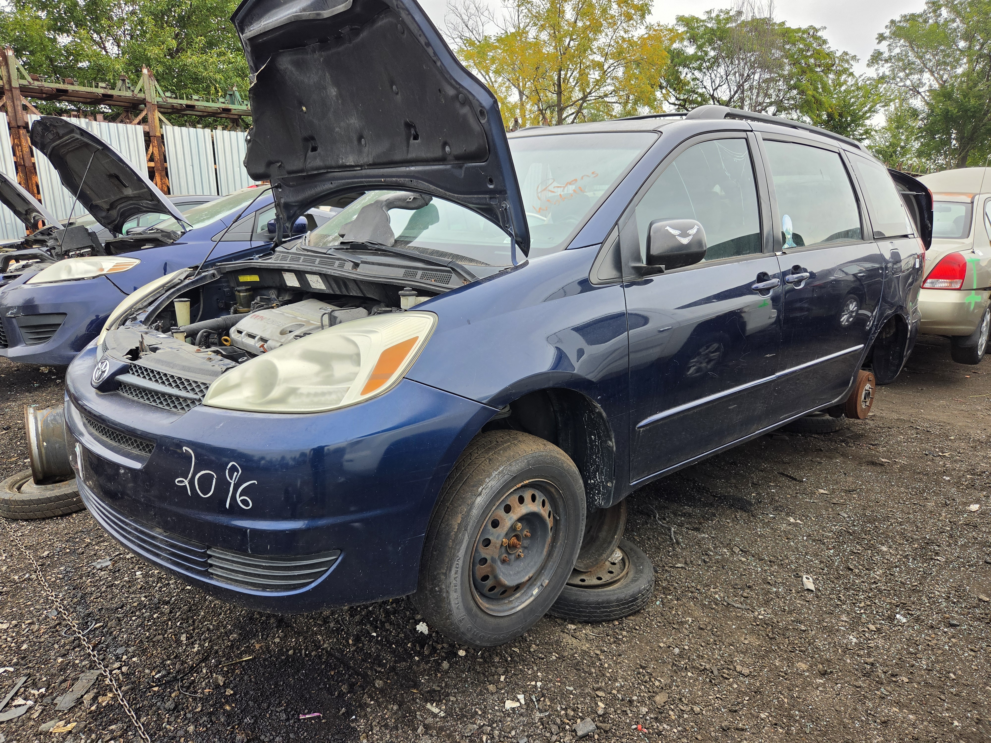 2005 TOYOTA Sienna