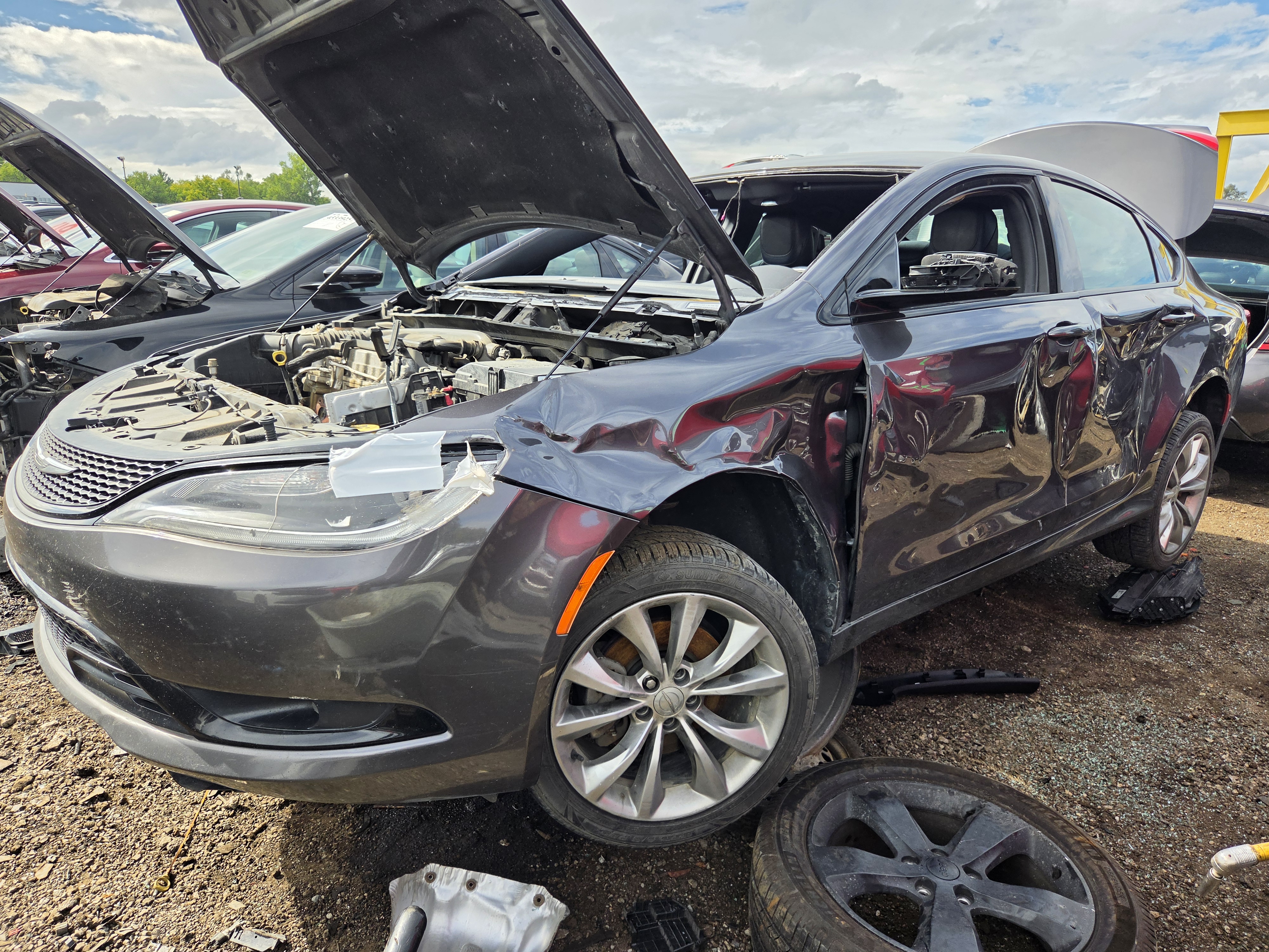 2015 CHRYSLER 200