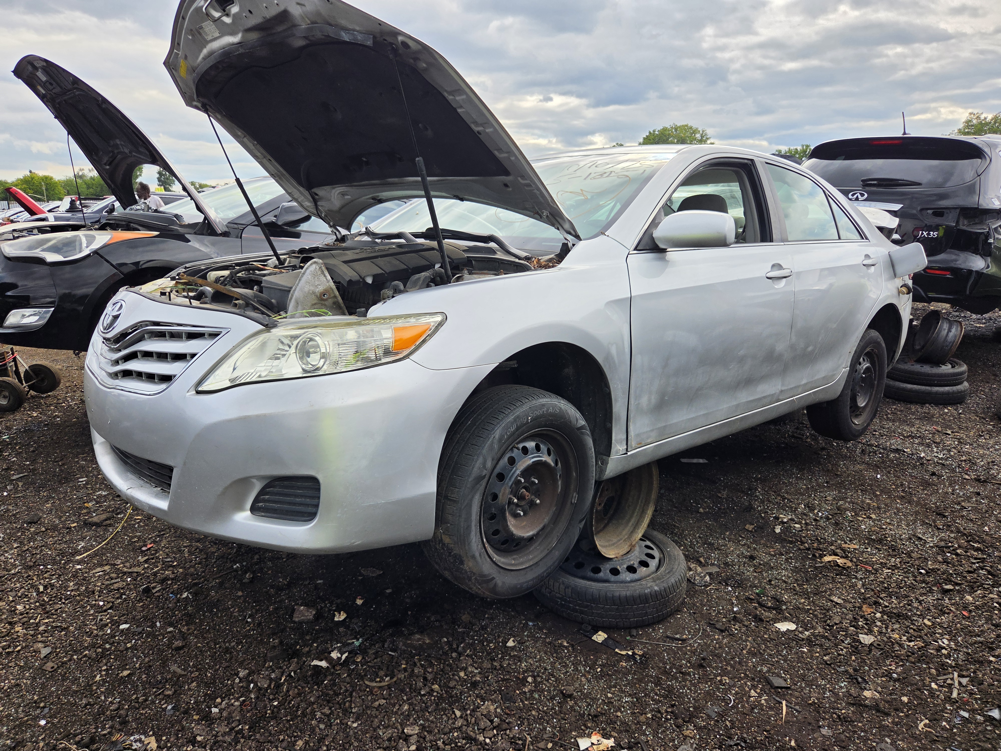 2011 TOYOTA Camry