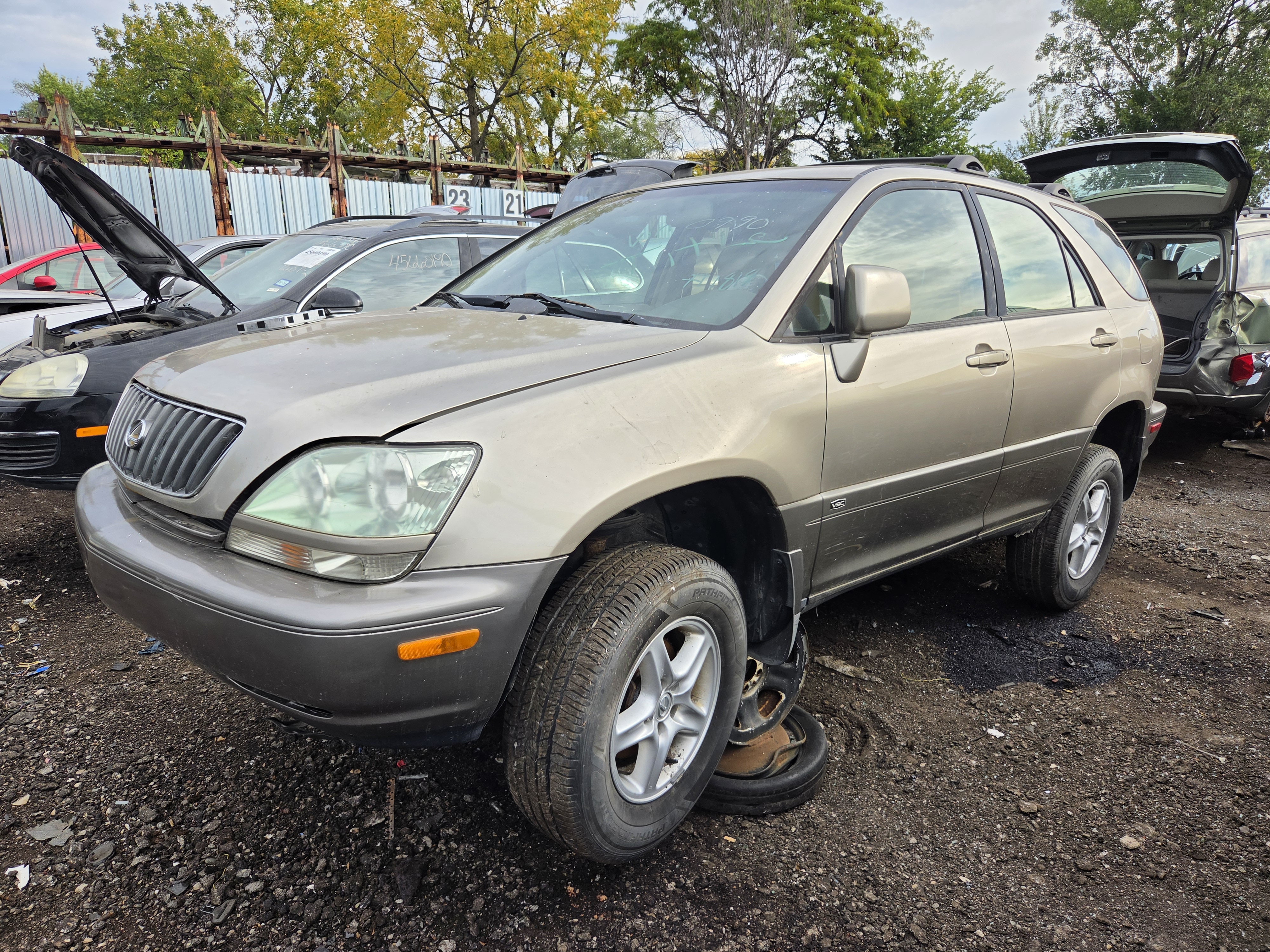 2001 LEXUS RX