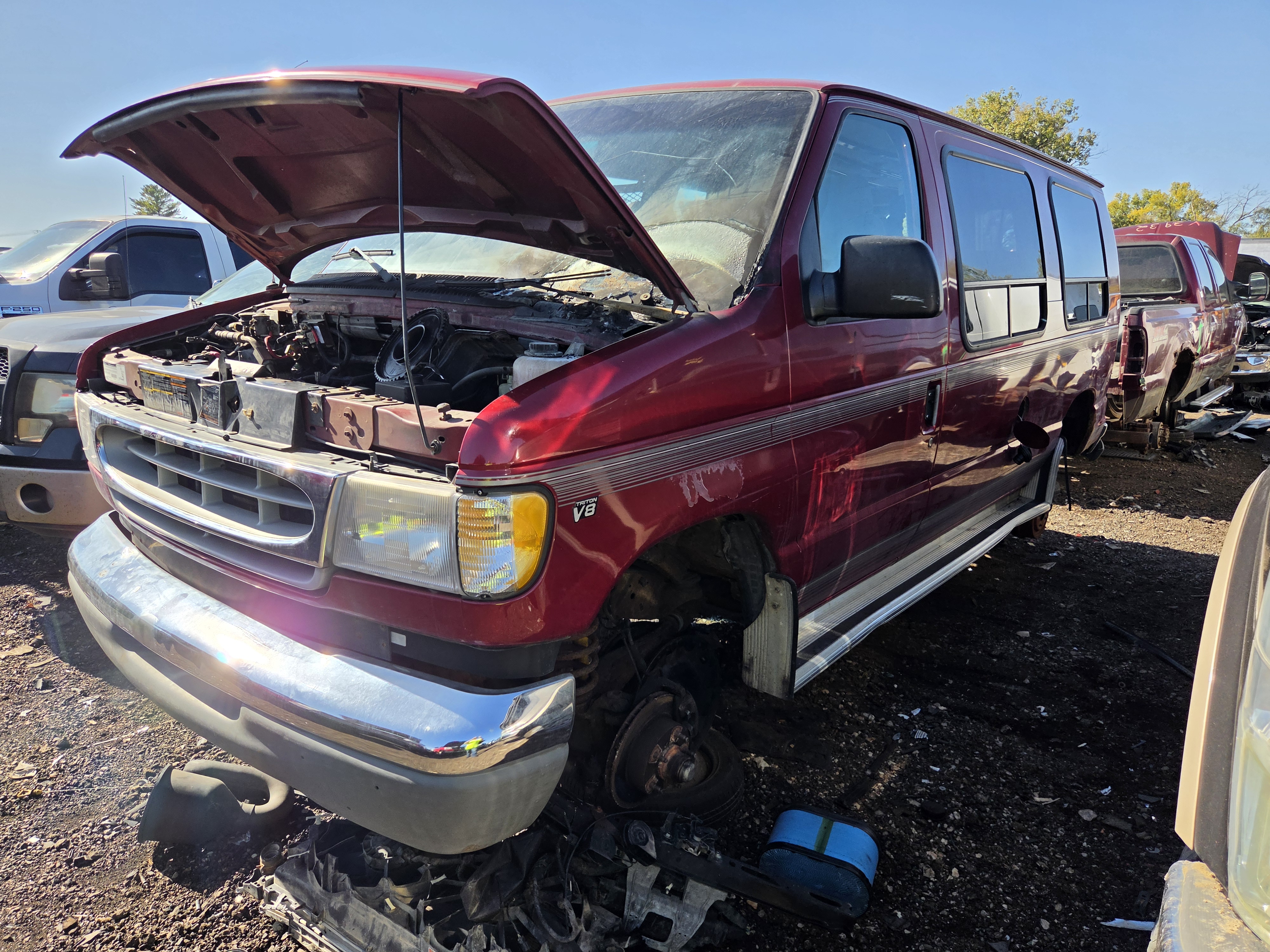1999 FORD E-150