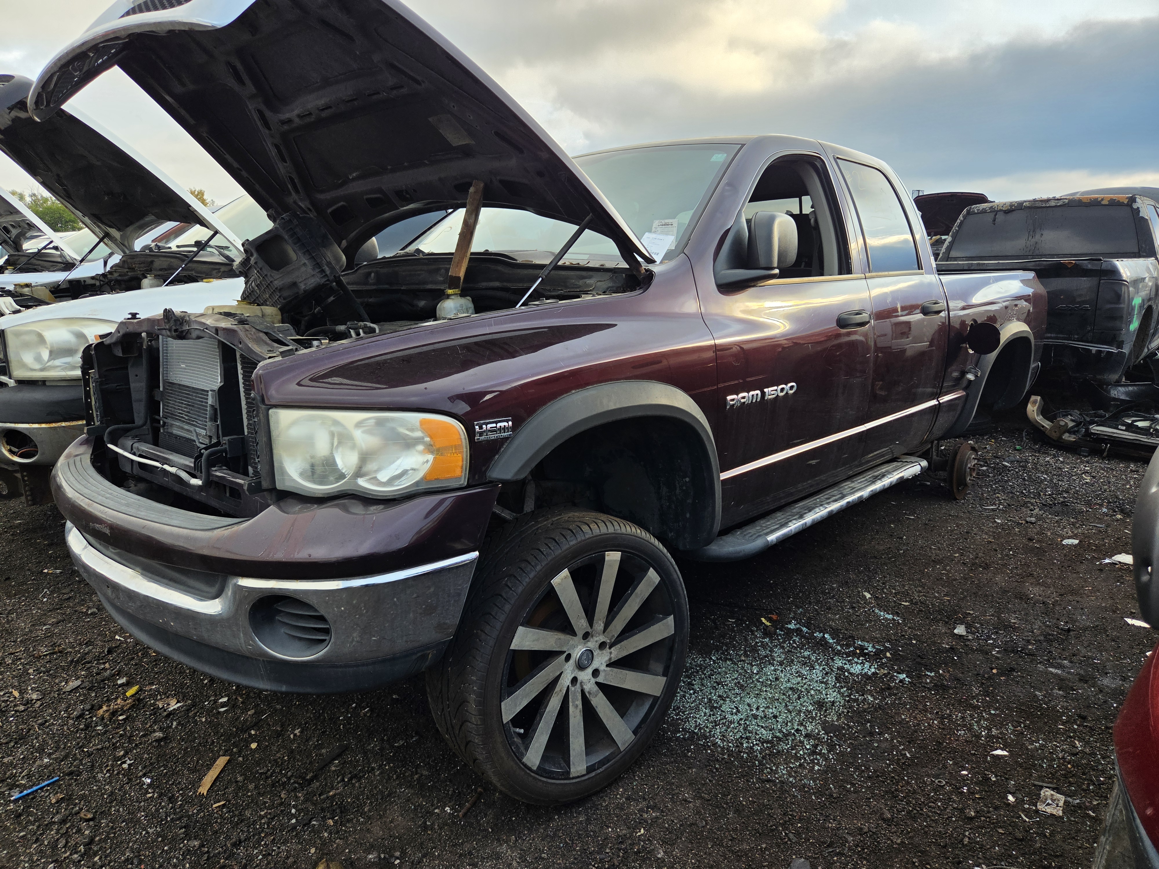 2004 DODGE Ram