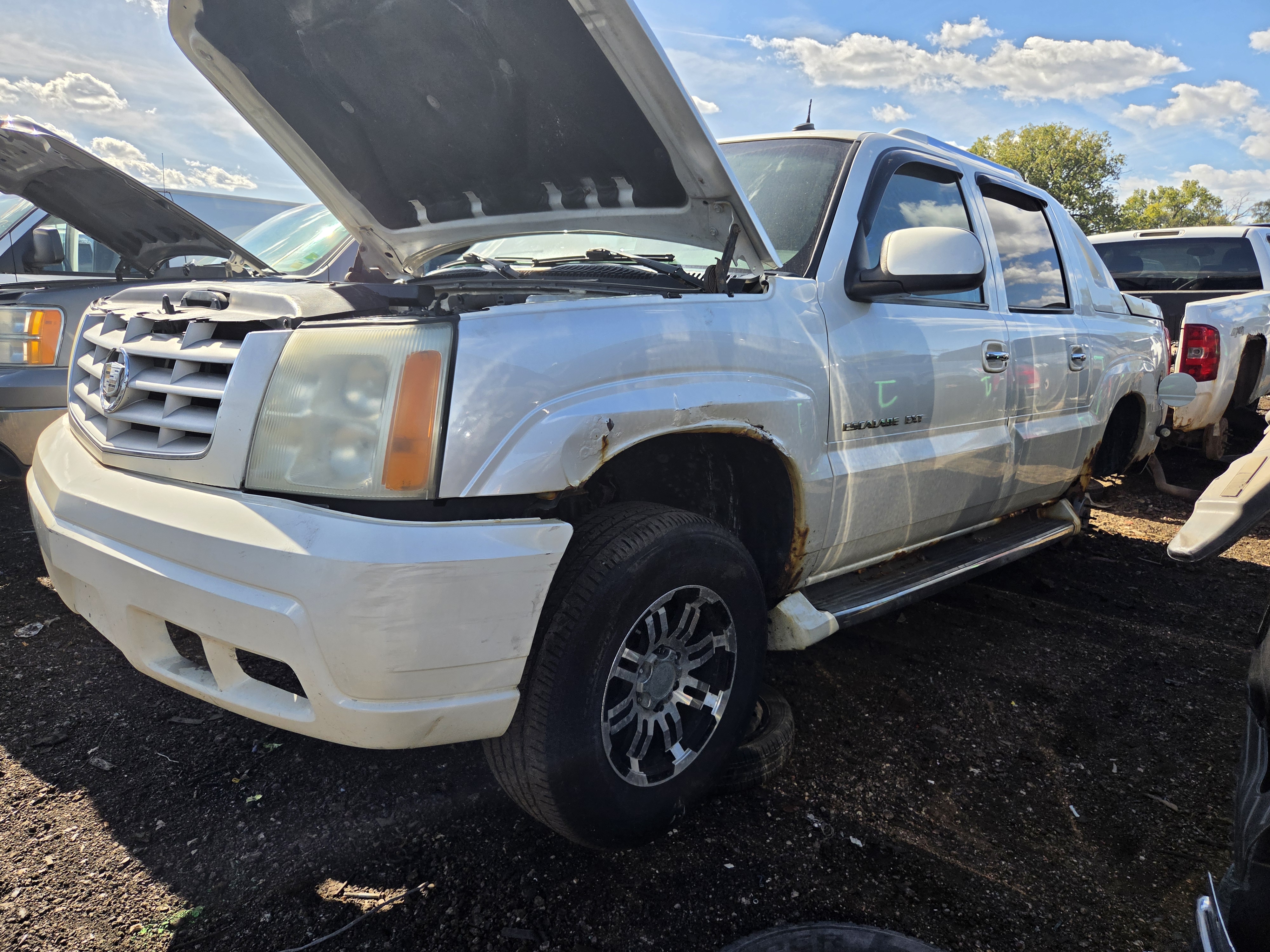 2003 CADILLAC Escalade