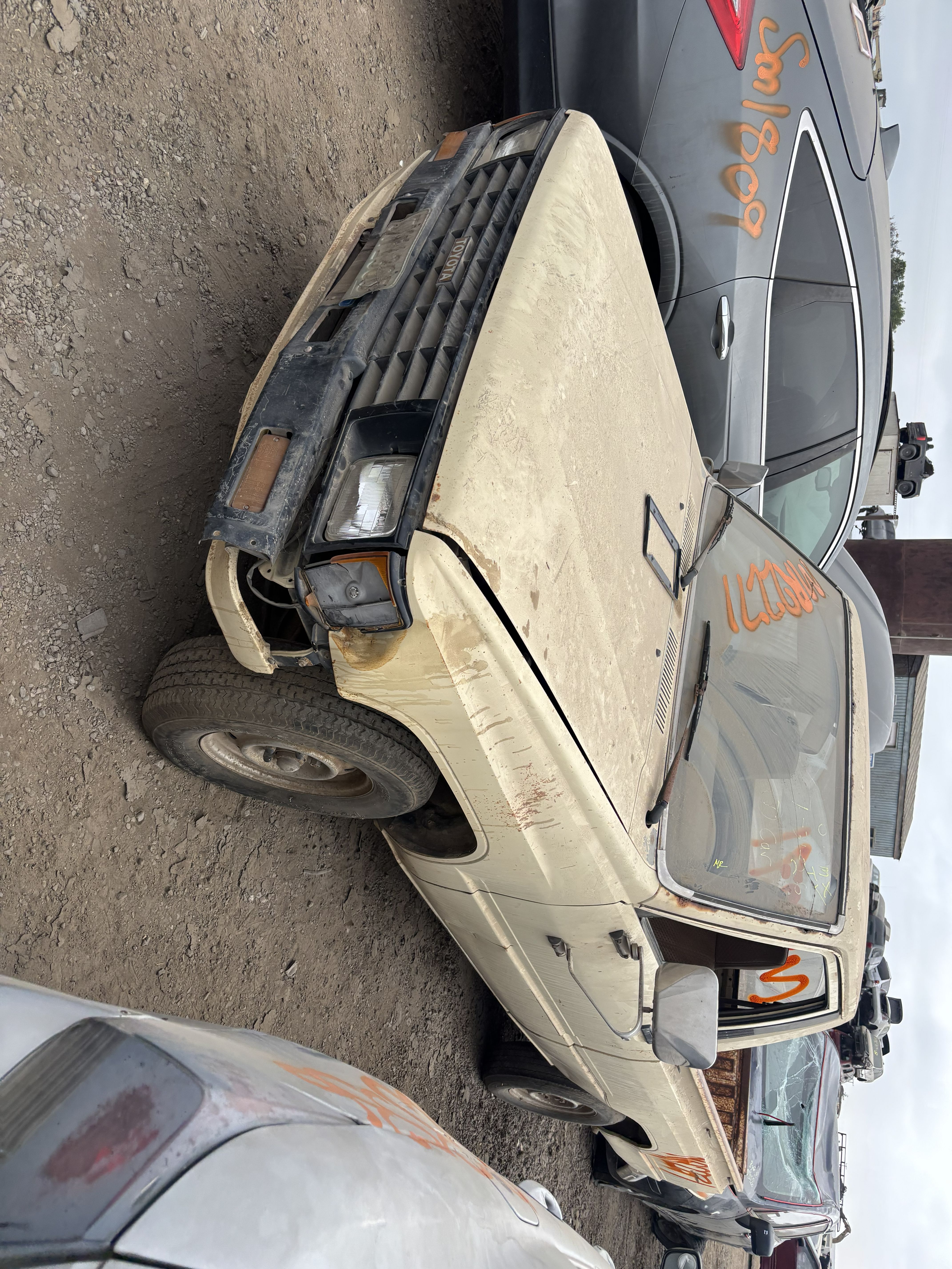 1986 TOYOTA Pick-Up