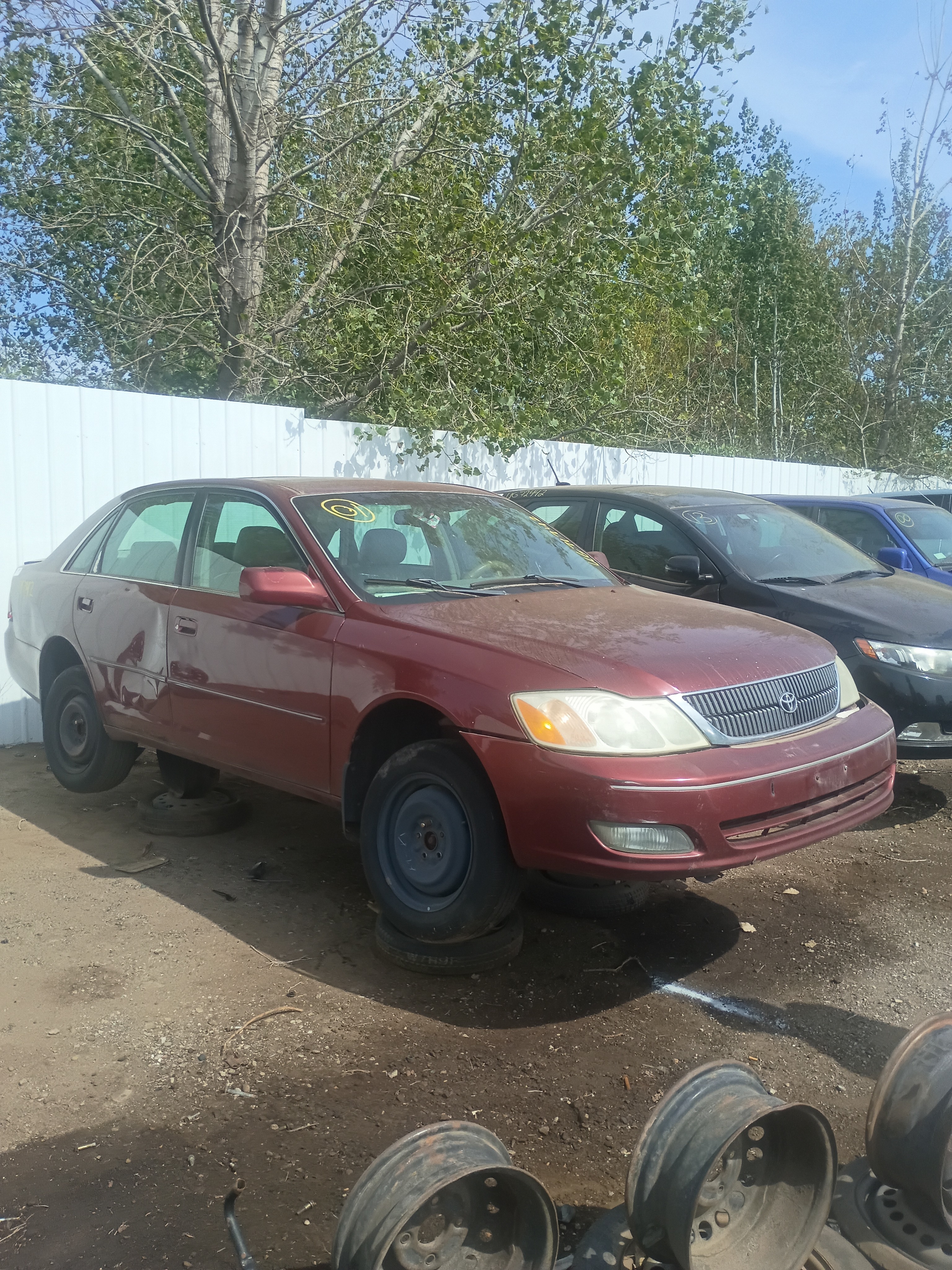 2001 TOYOTA Avalon