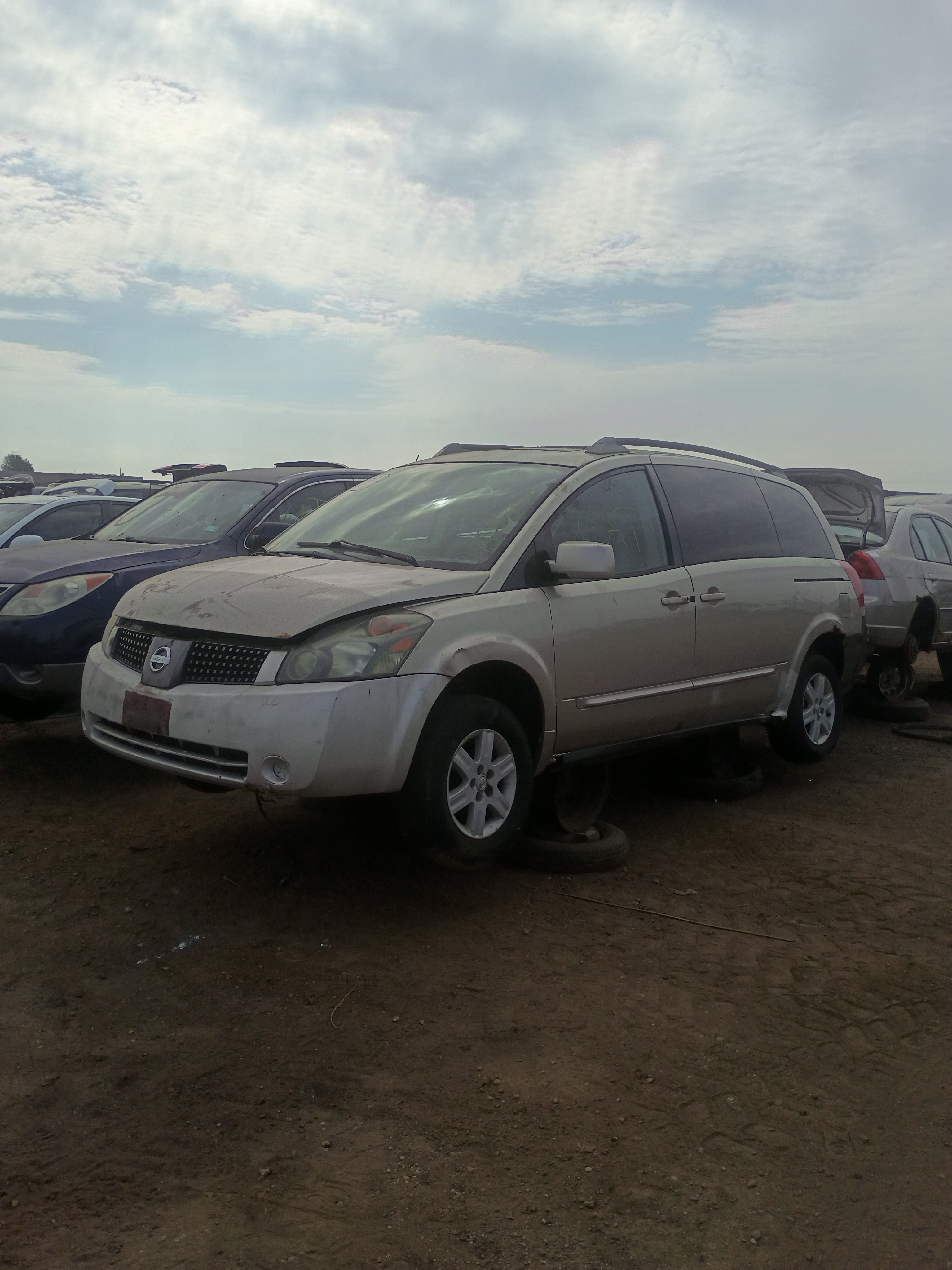 2004 NISSAN Quest