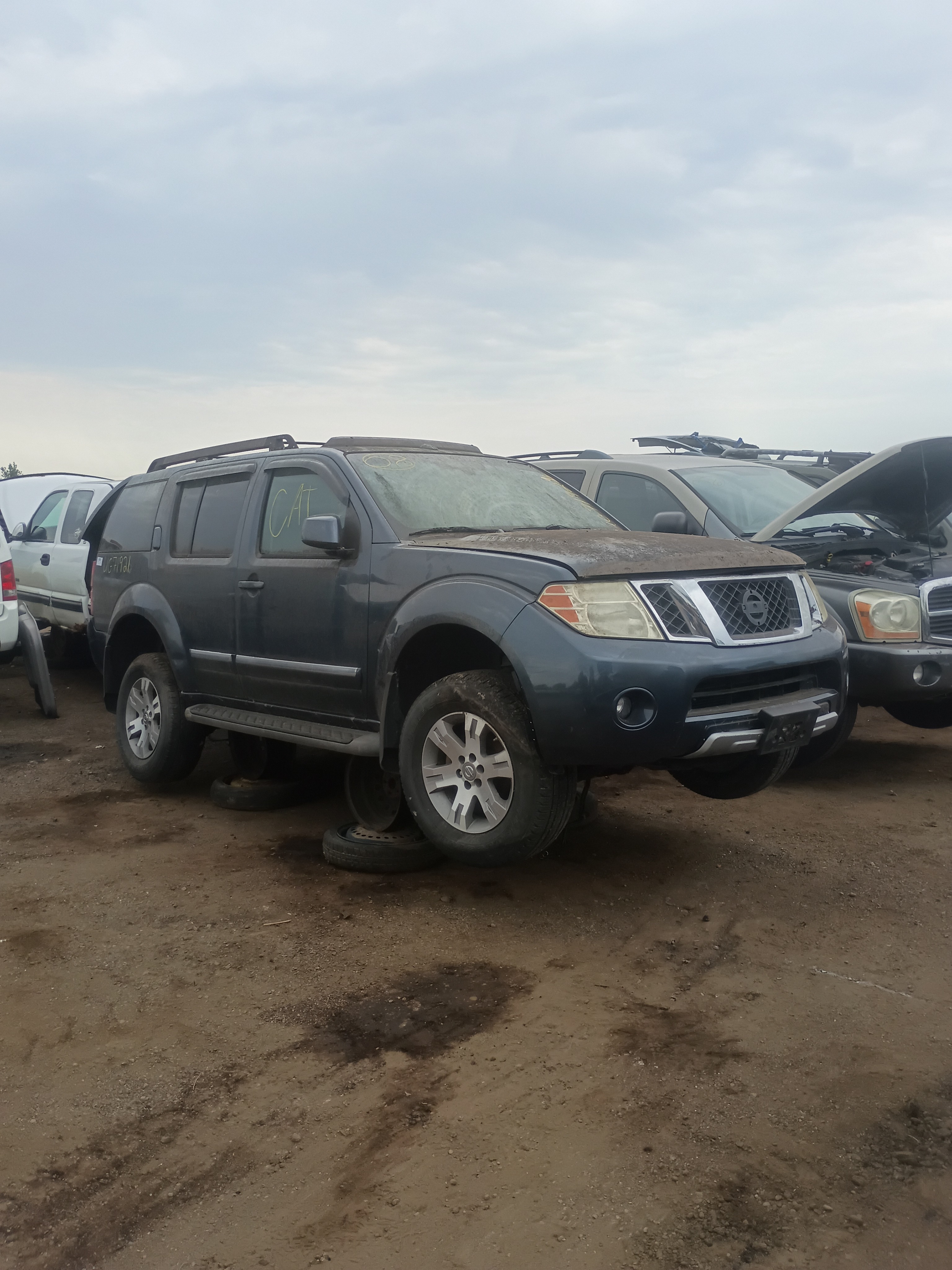 2008 NISSAN Pathfinder