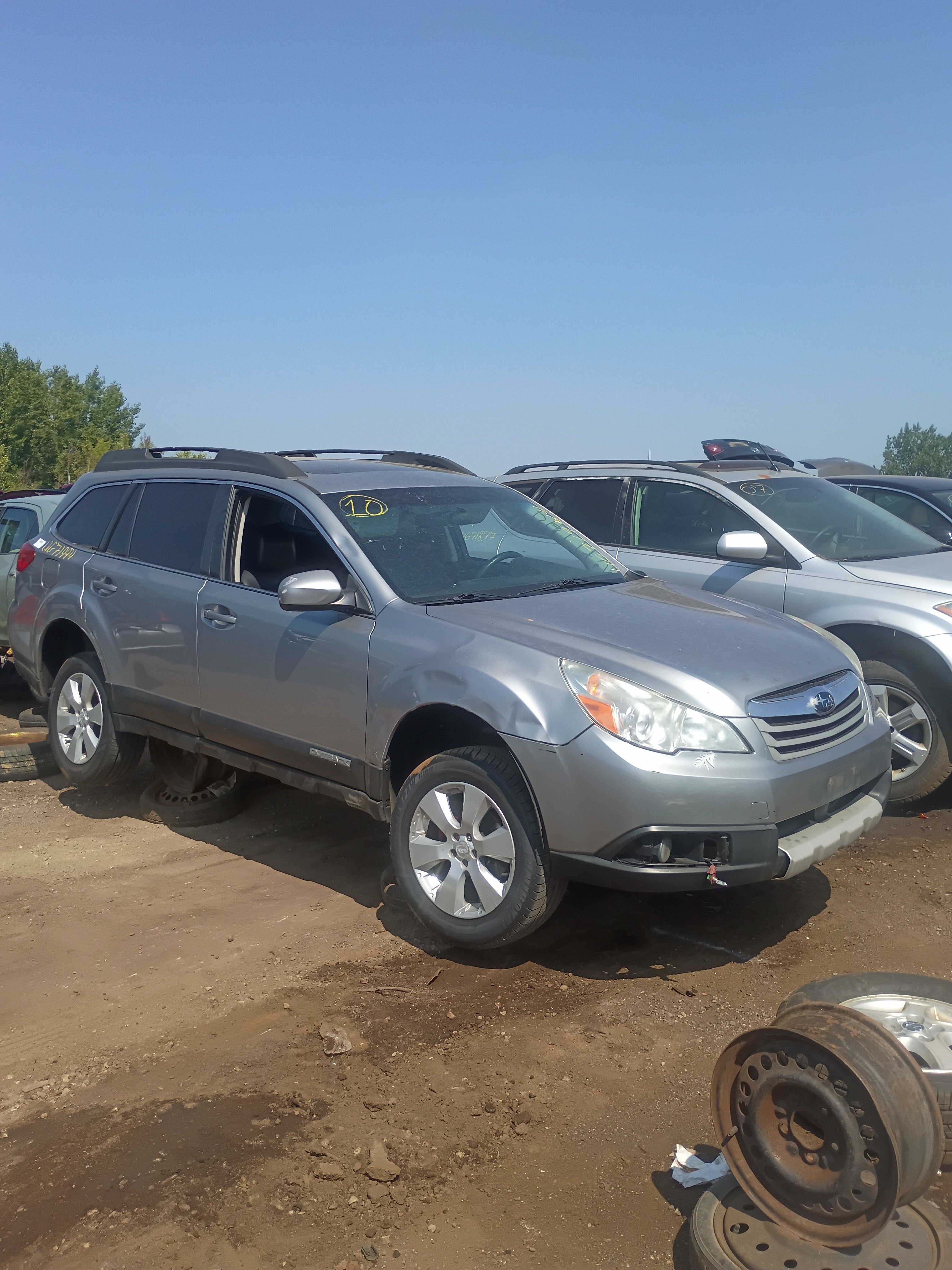 2010 SUBARU Outback