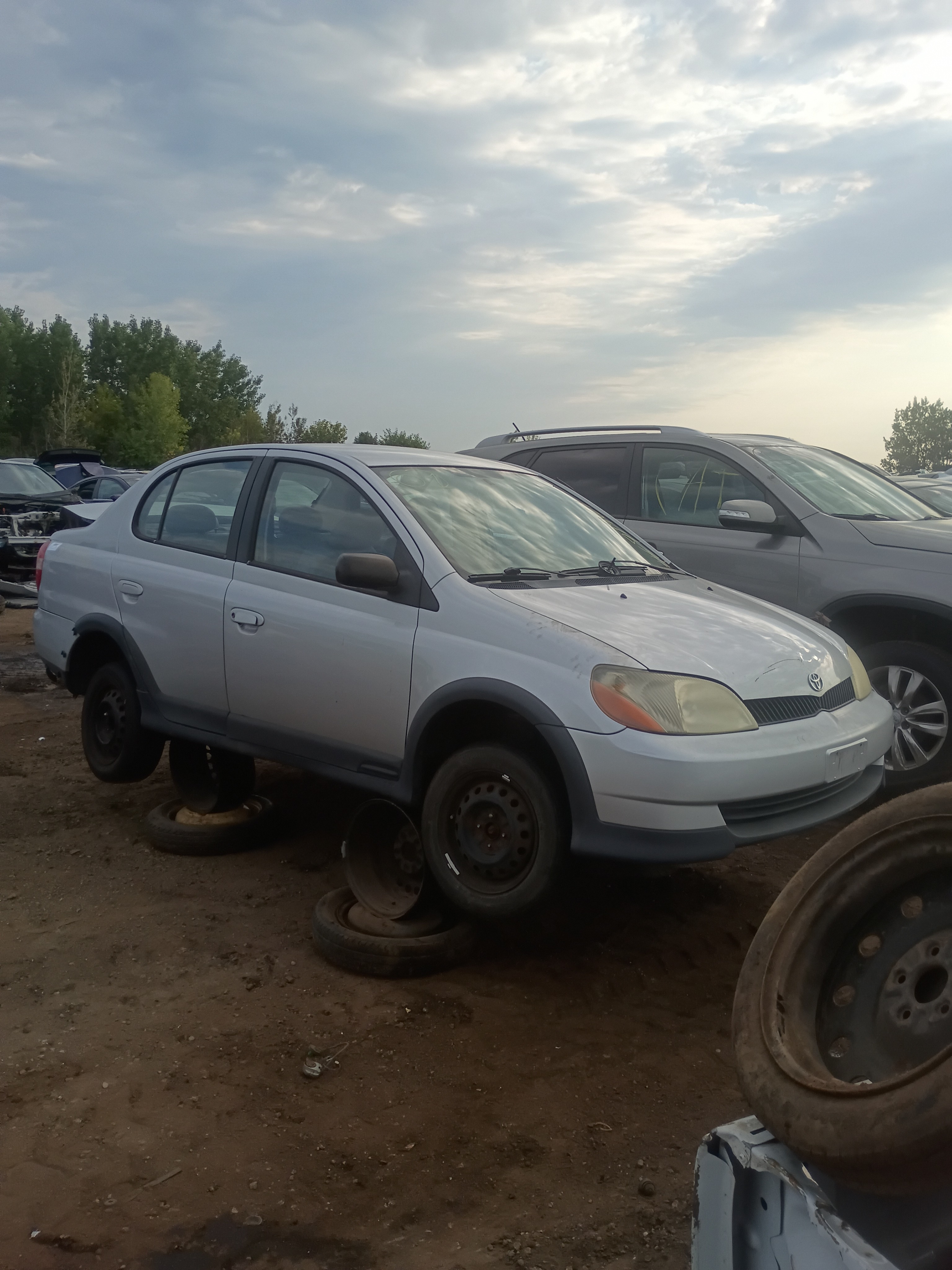 2001 TOYOTA Echo
