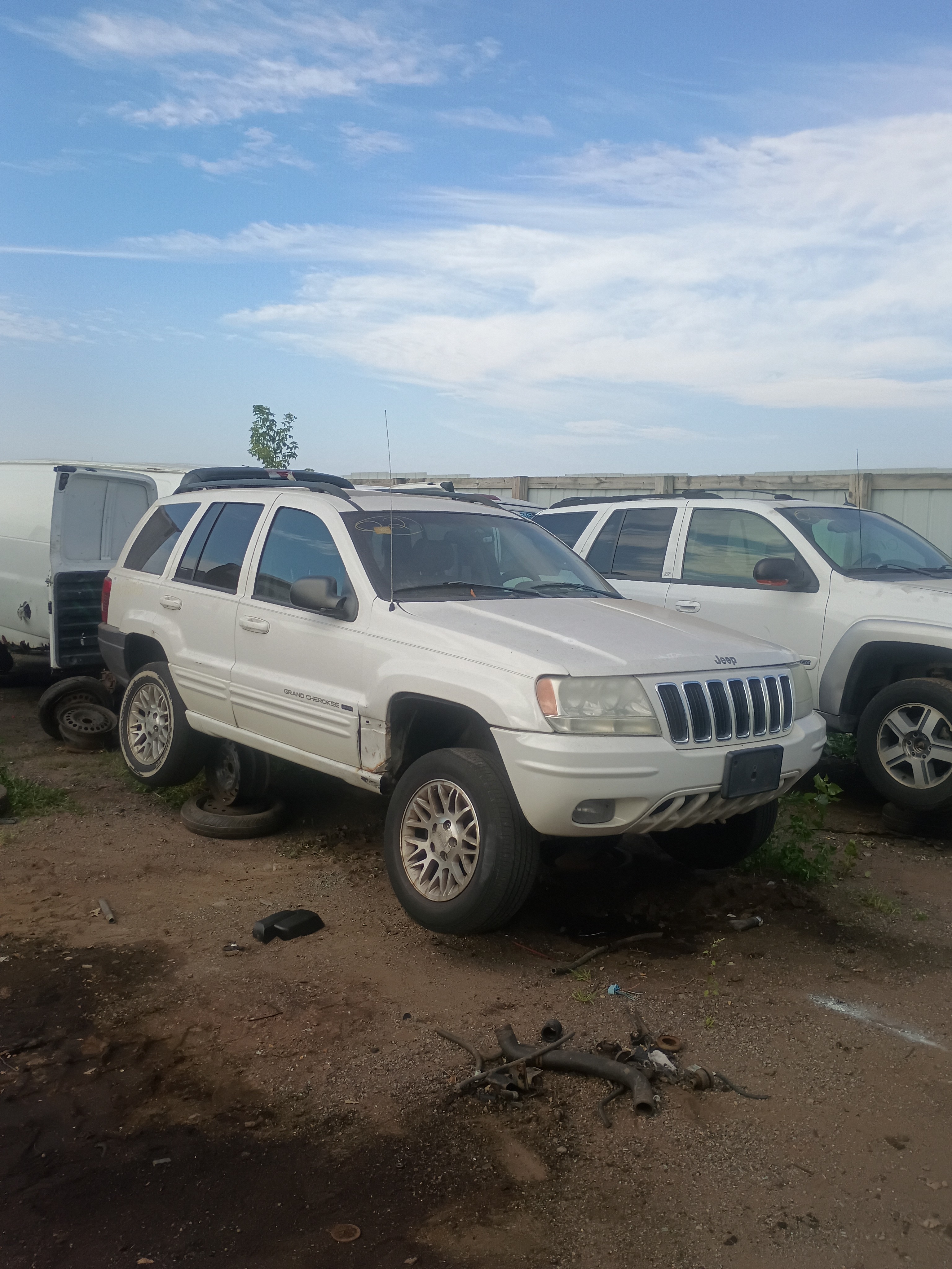 2002 JEEP Grand Cherokee