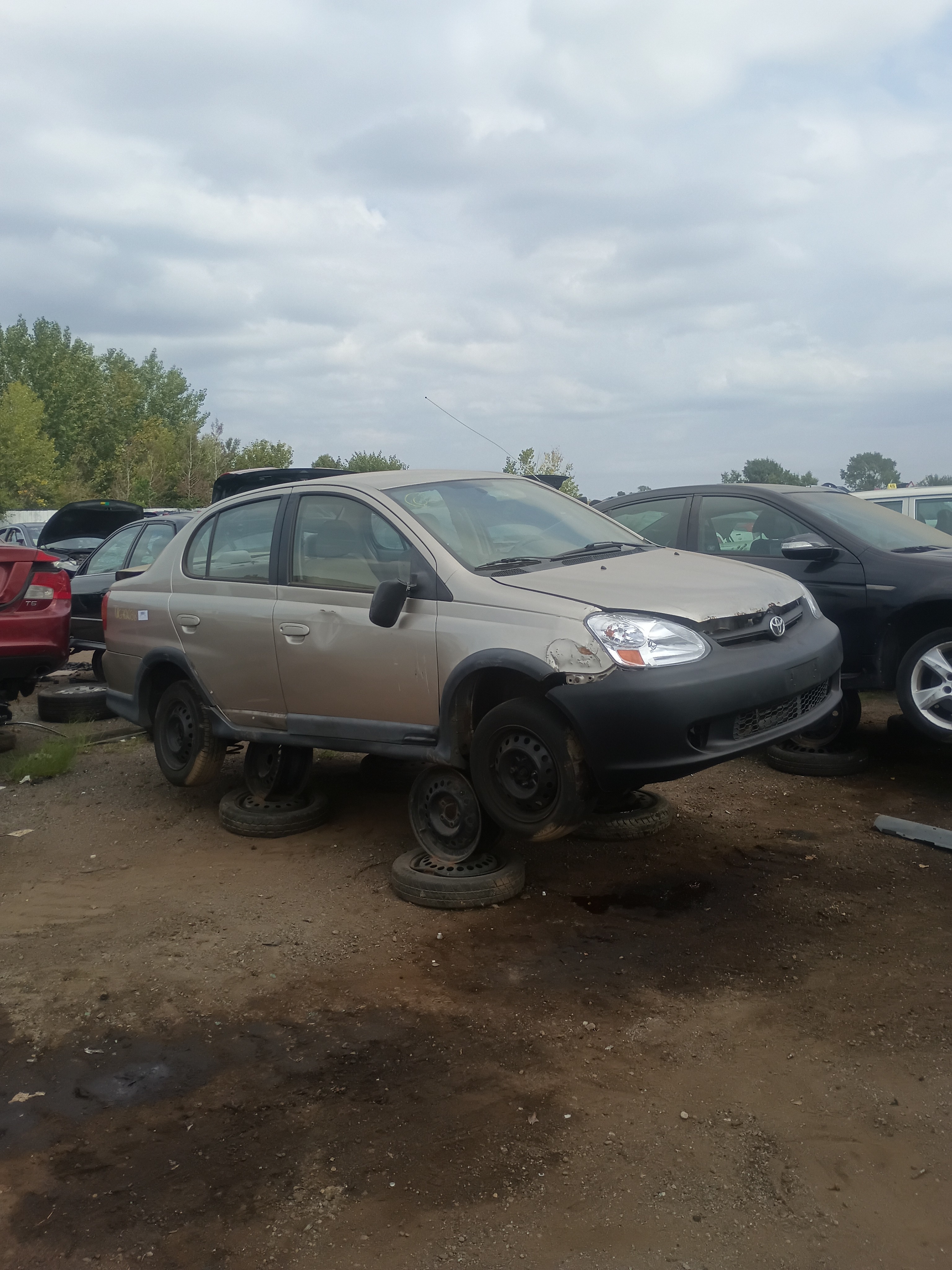 2003 TOYOTA Echo