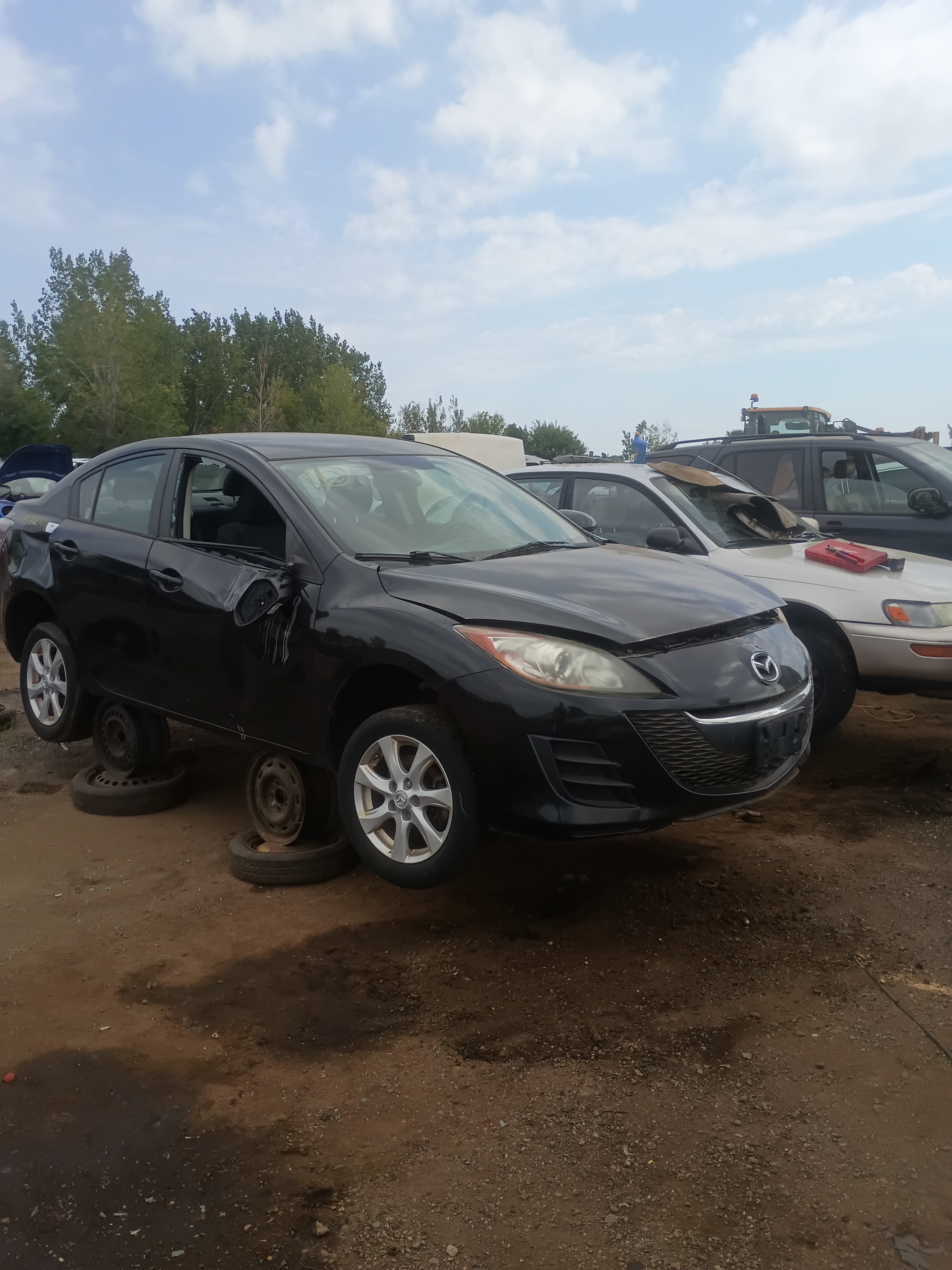 2010 MAZDA Mazda3