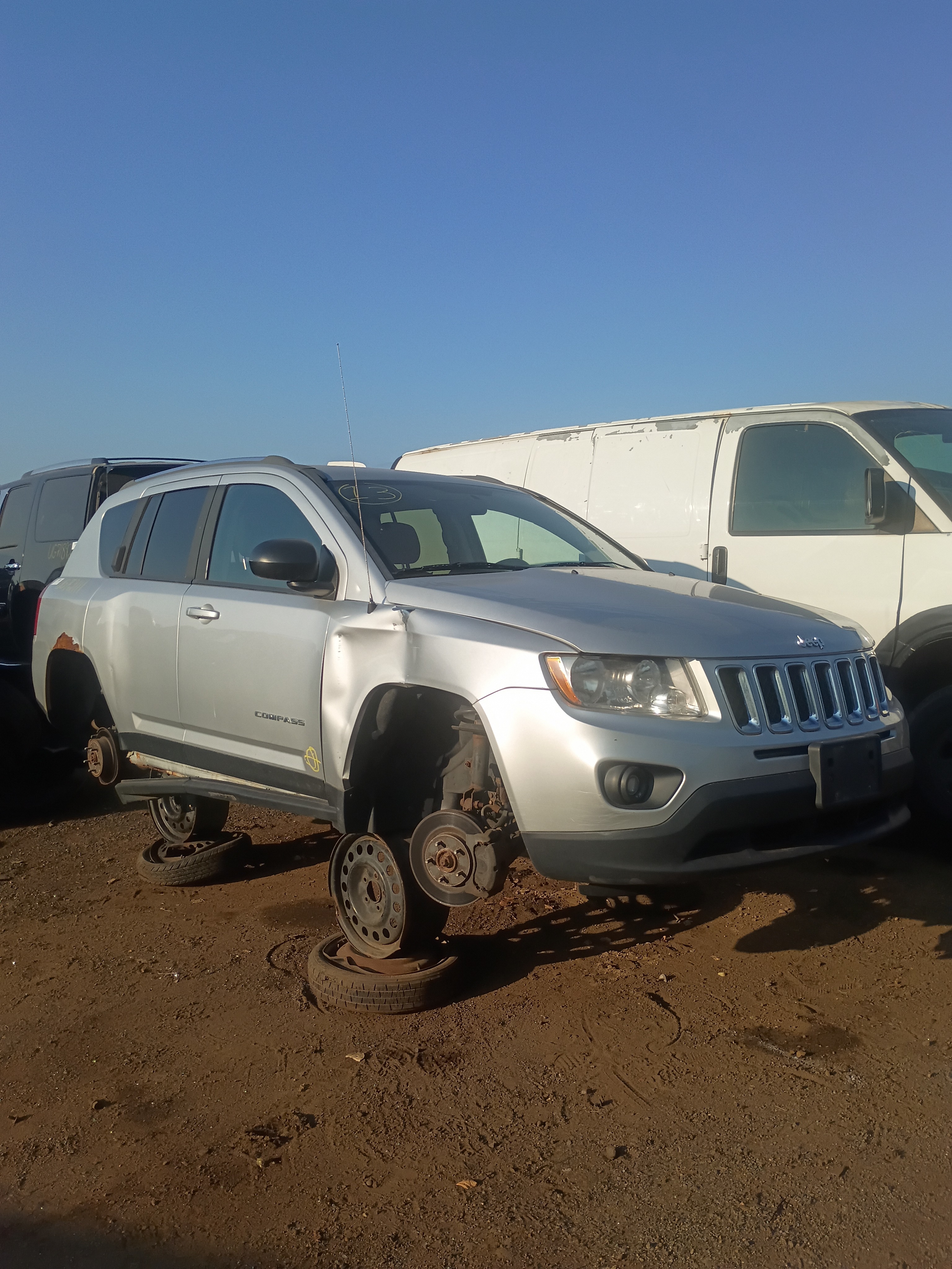2013 JEEP Compass