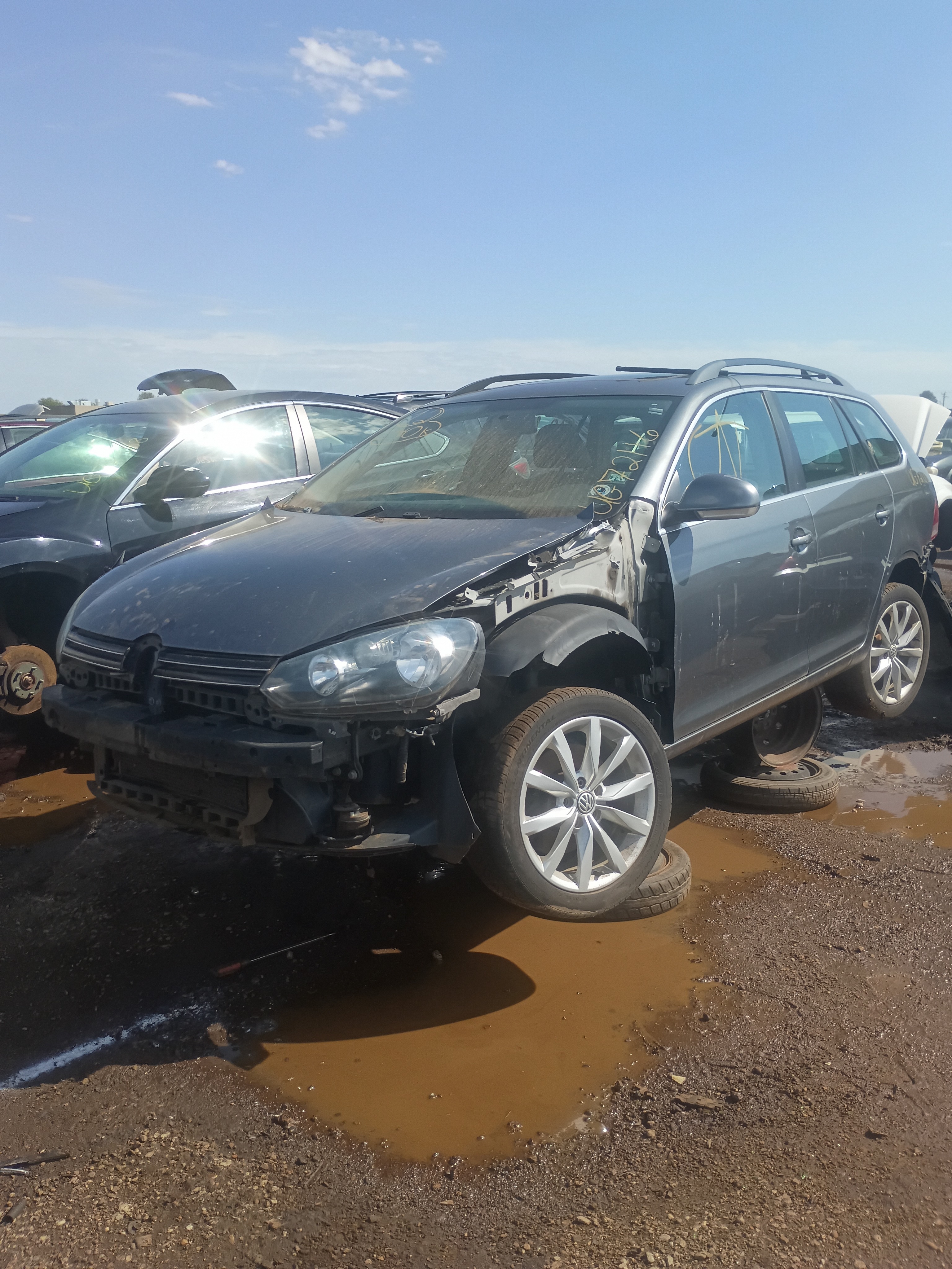 2012 VOLKSWAGEN Jetta Sportwagen