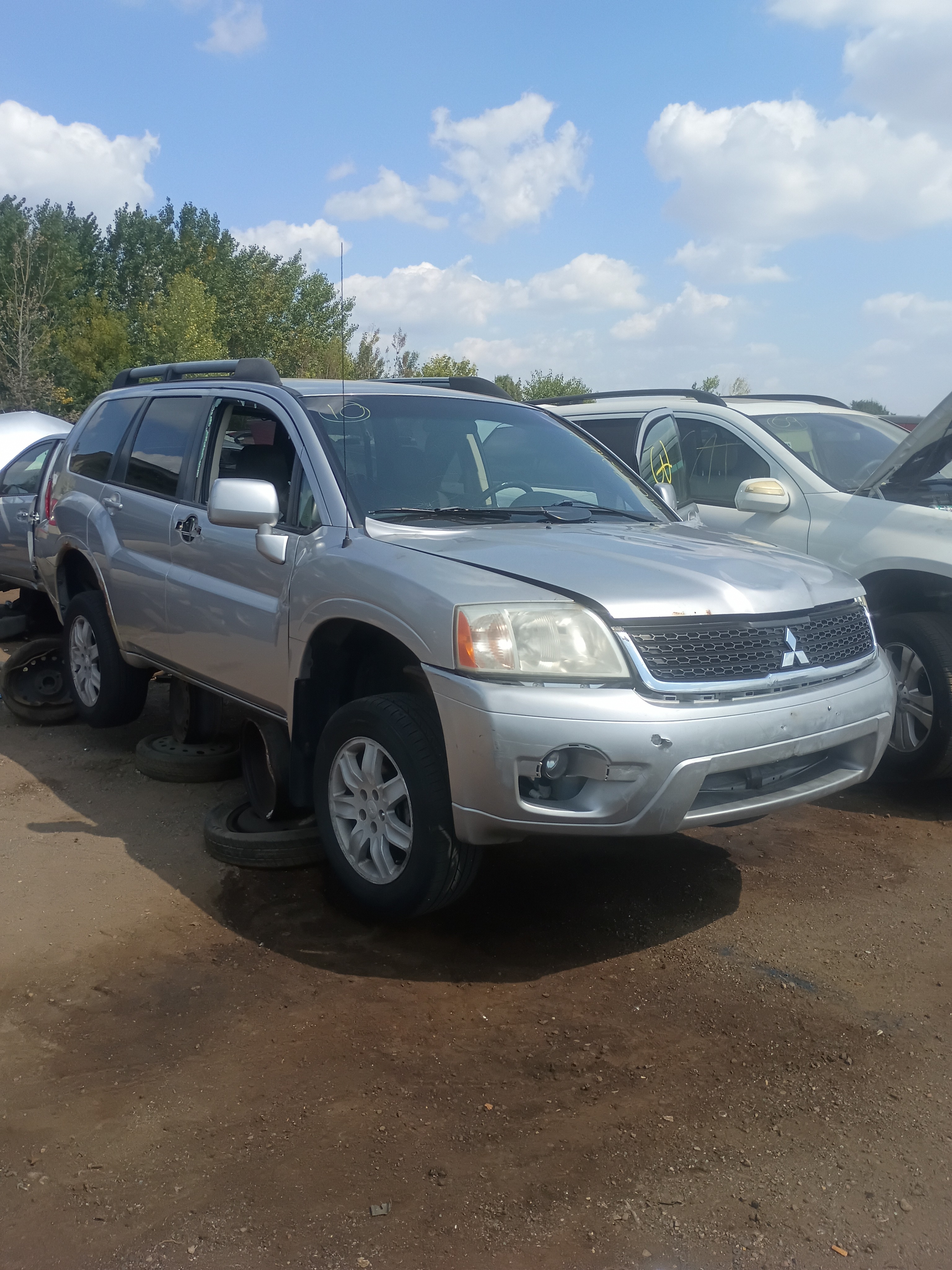 2010 MITSUBISHI Endeavor