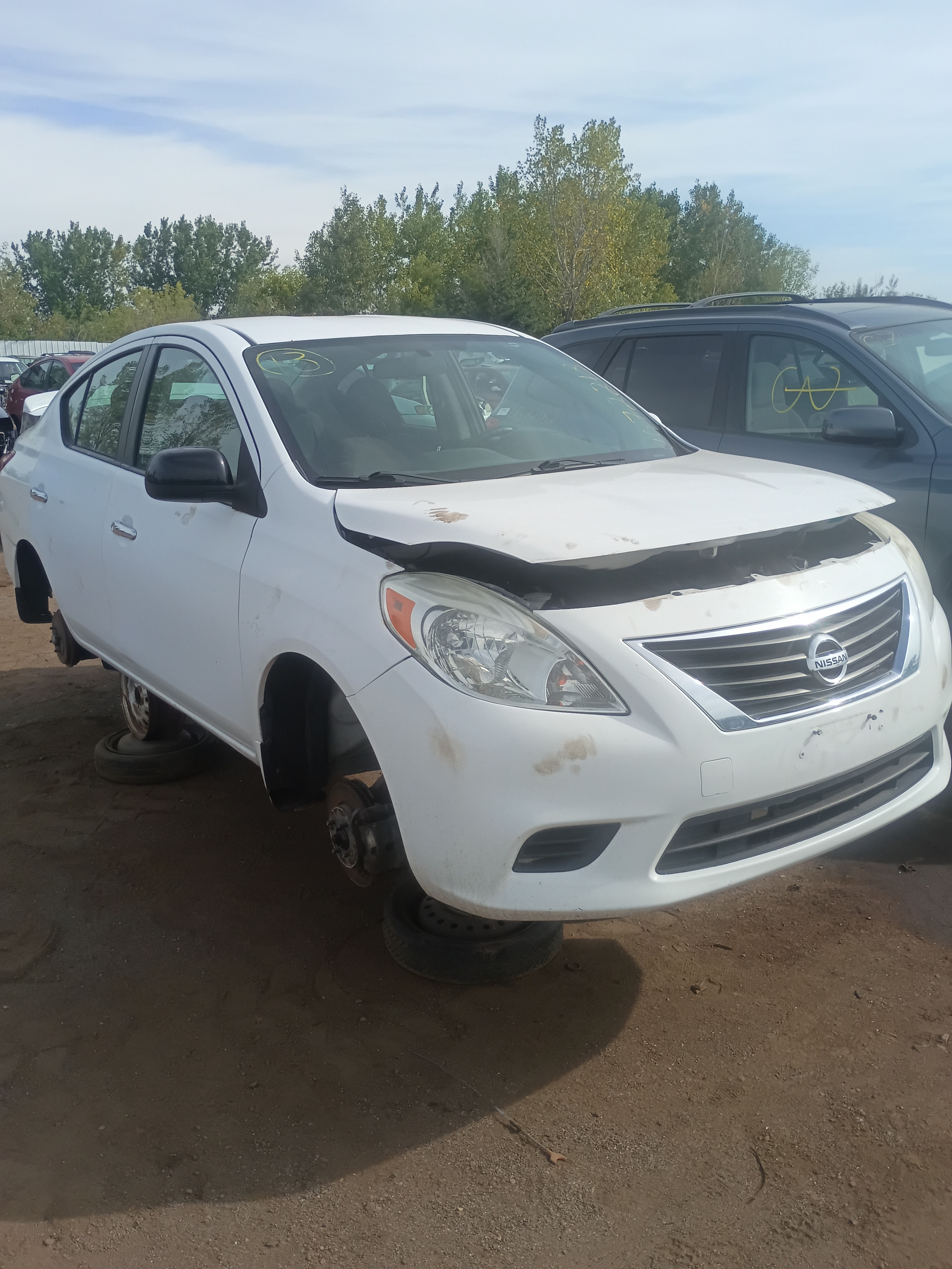 2013 NISSAN Versa