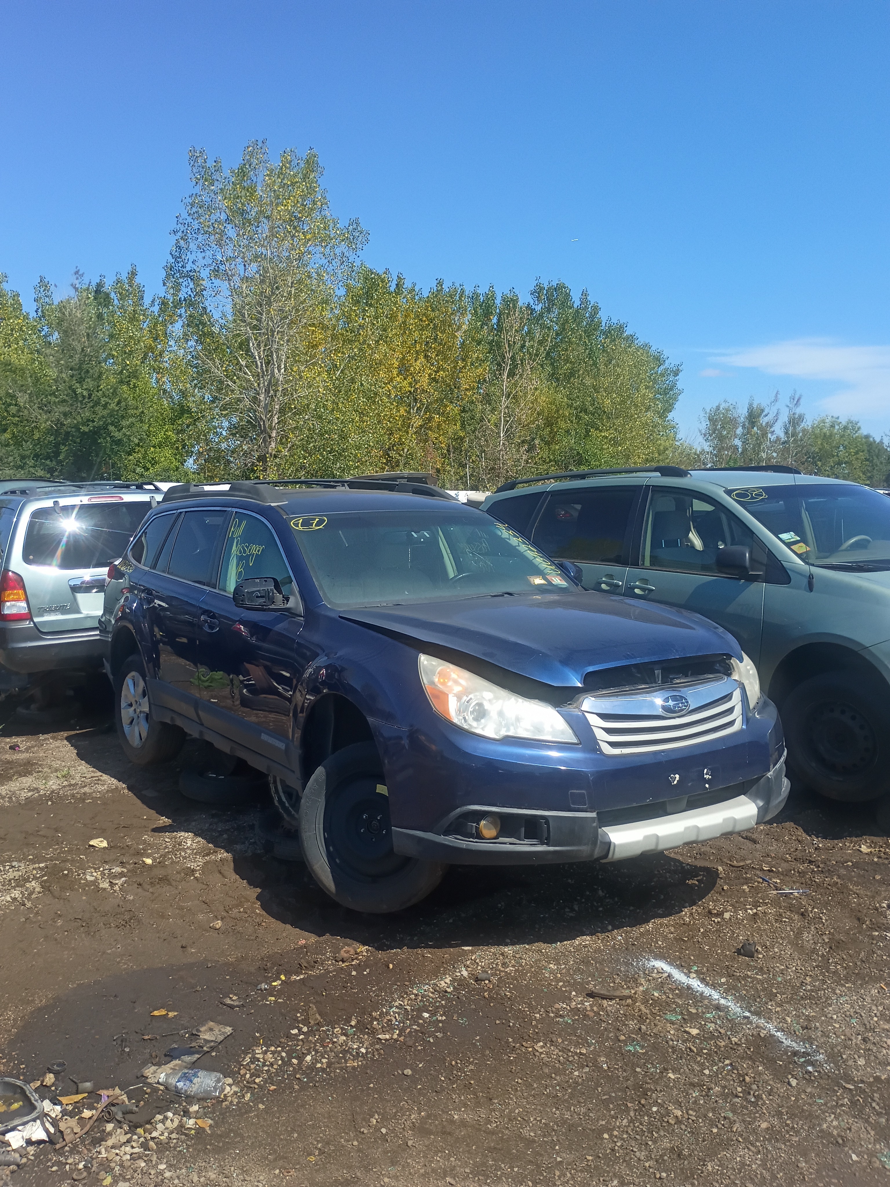 2011 SUBARU Outback