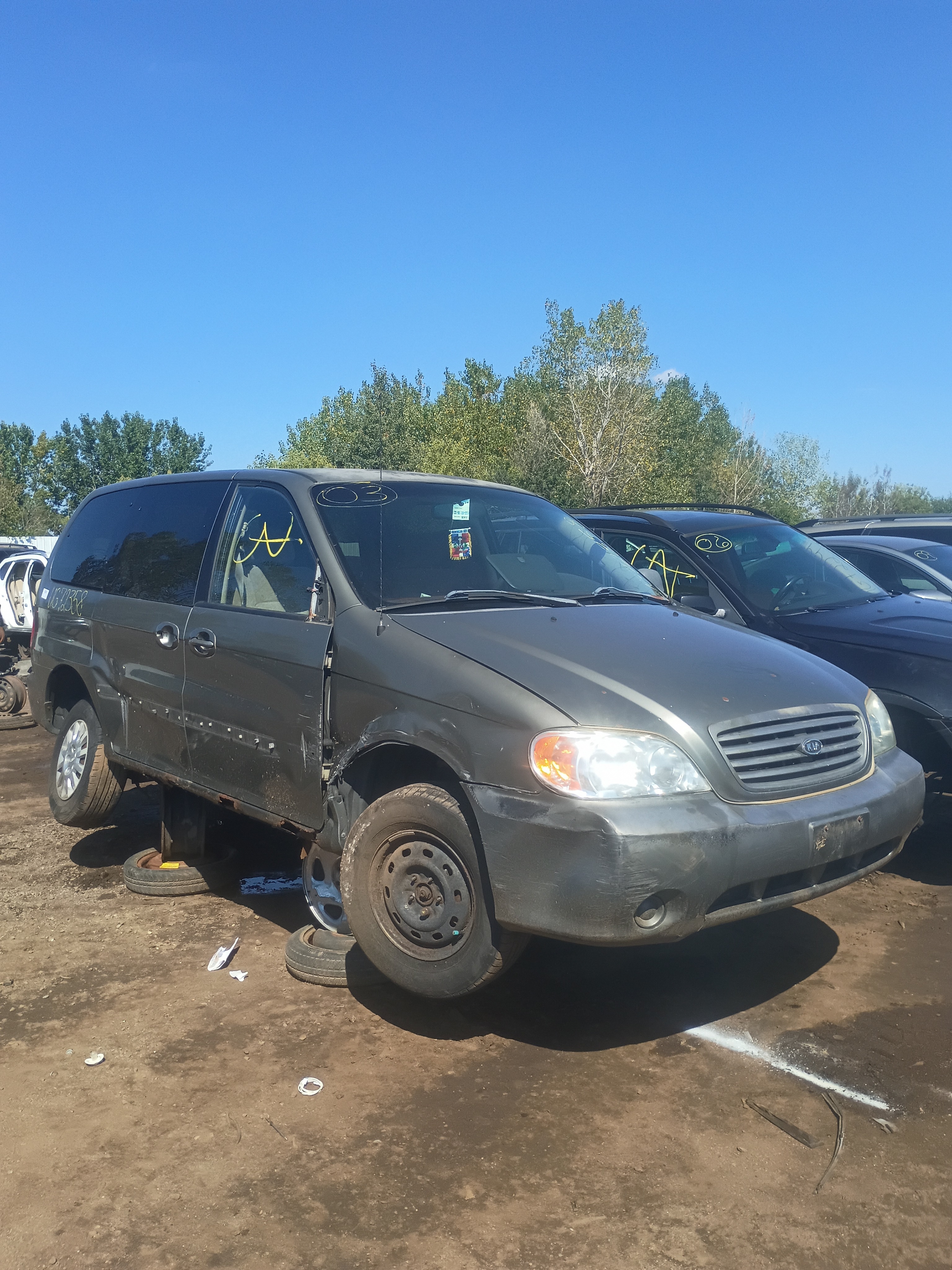 2003 KIA Sedona