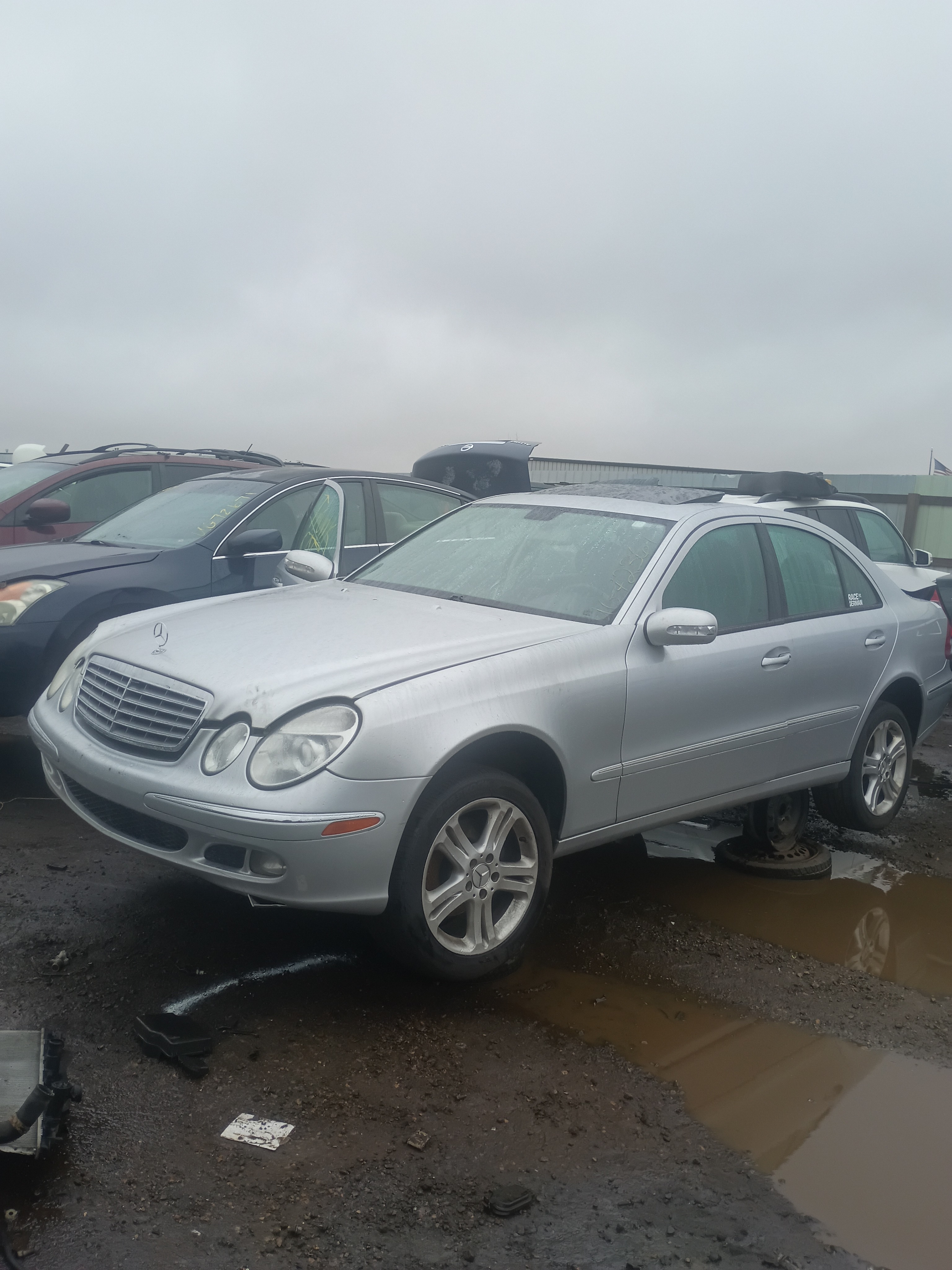2006 MERCEDES-BENZ E-Class
