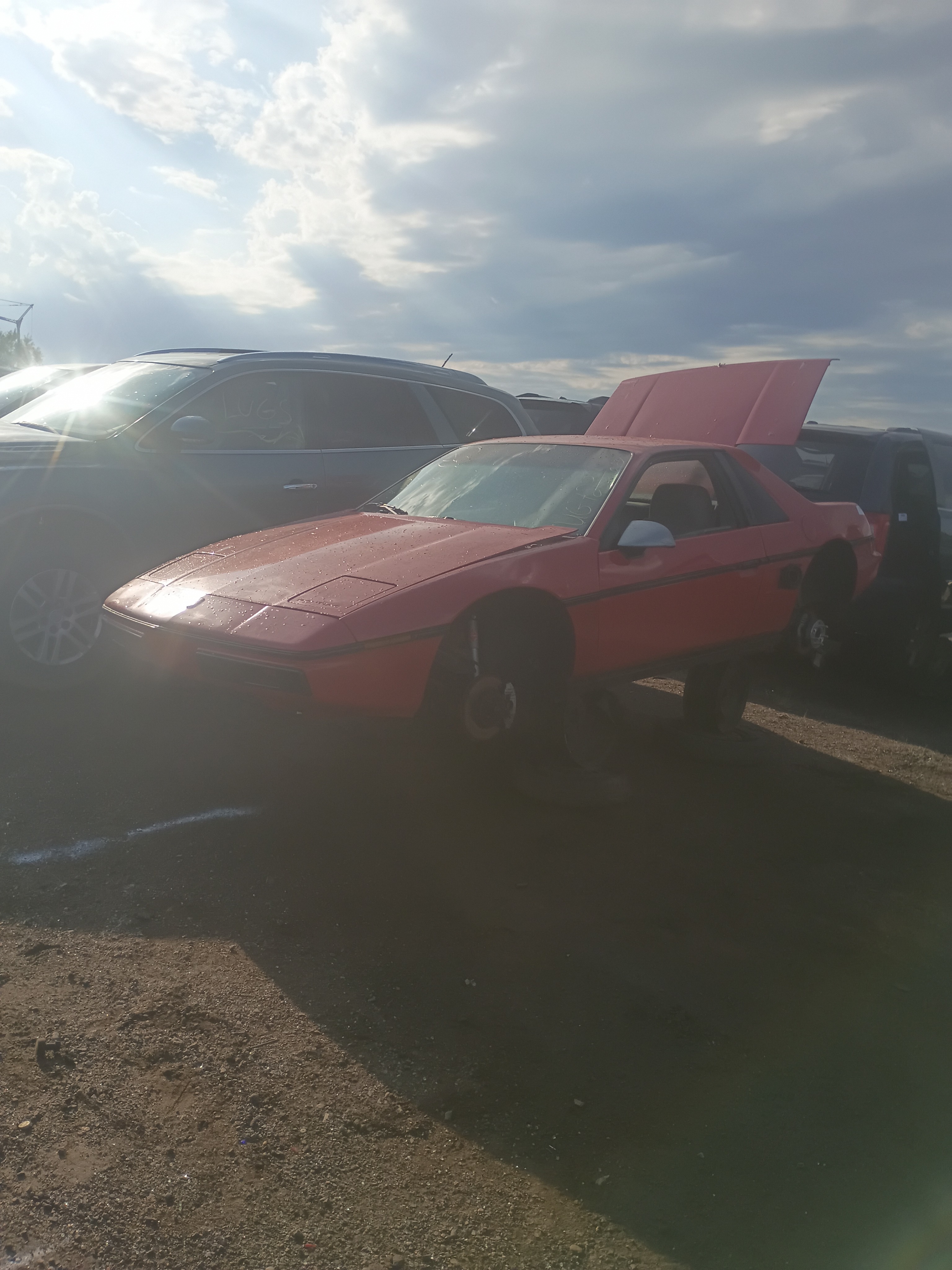 1986 PONTIAC Fiero