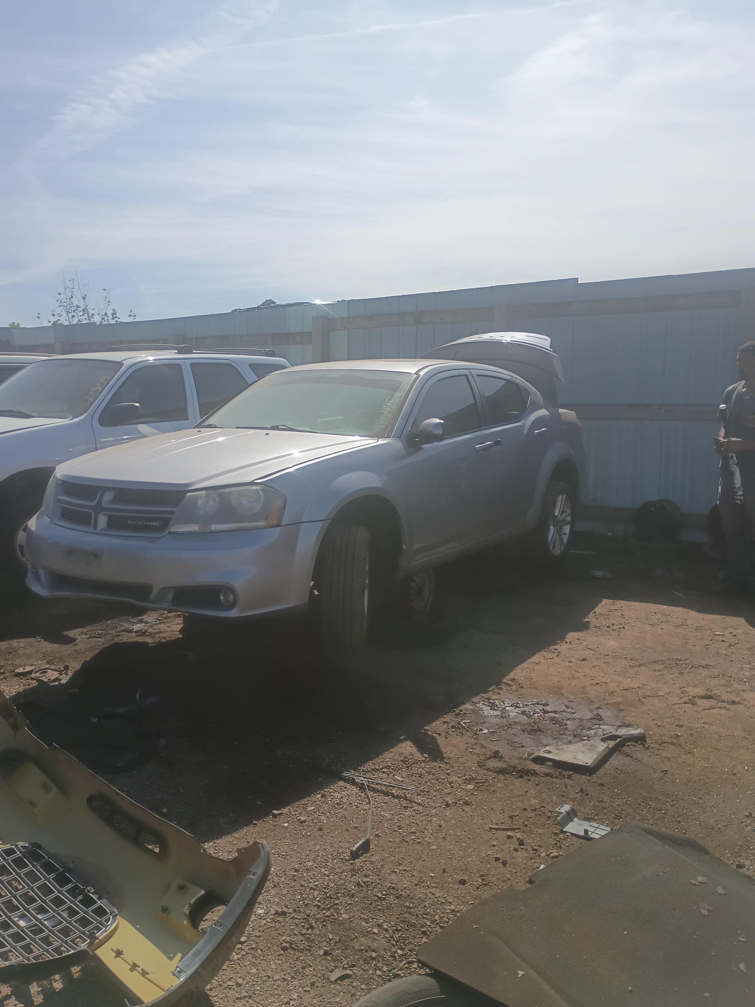2014 DODGE Avenger