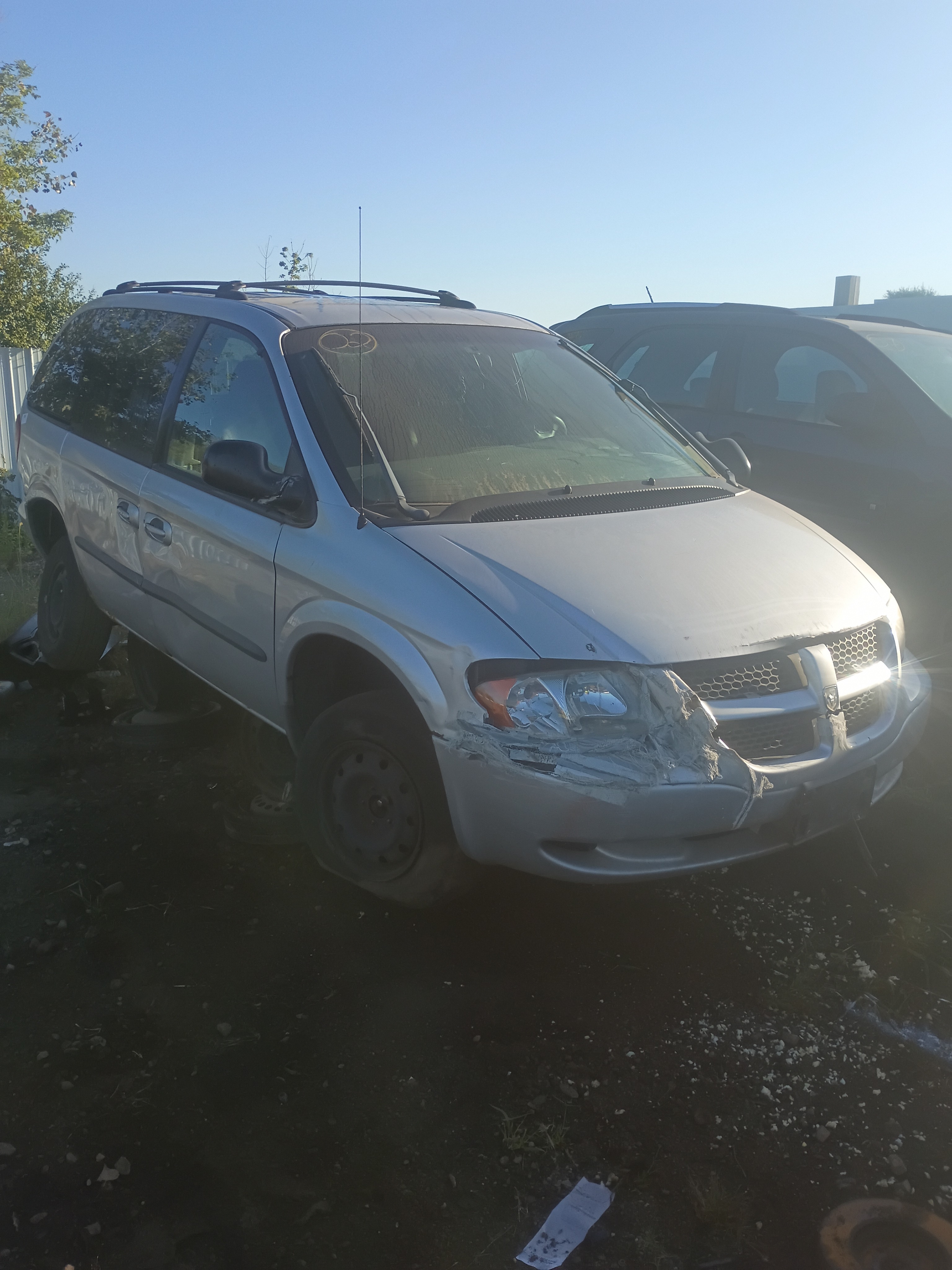 2002 DODGE Caravan