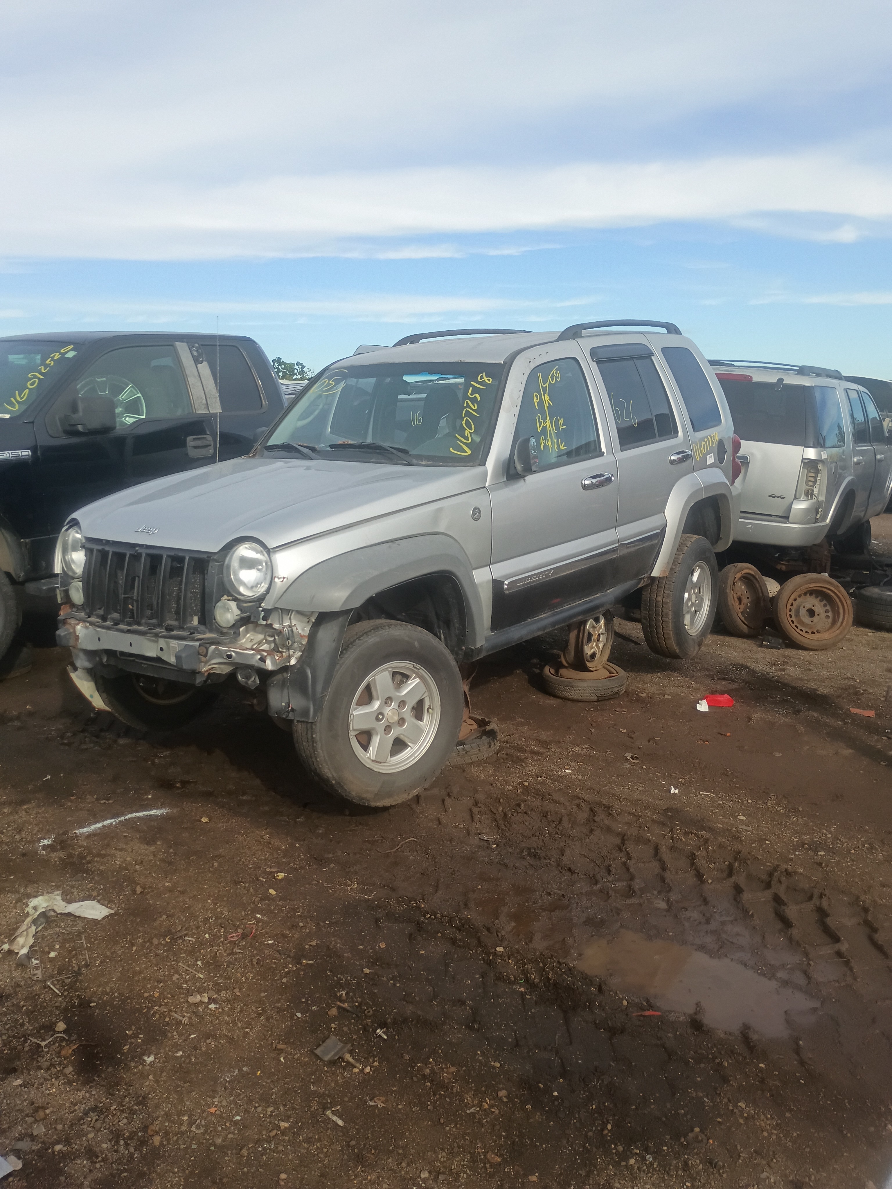 2005 JEEP Liberty