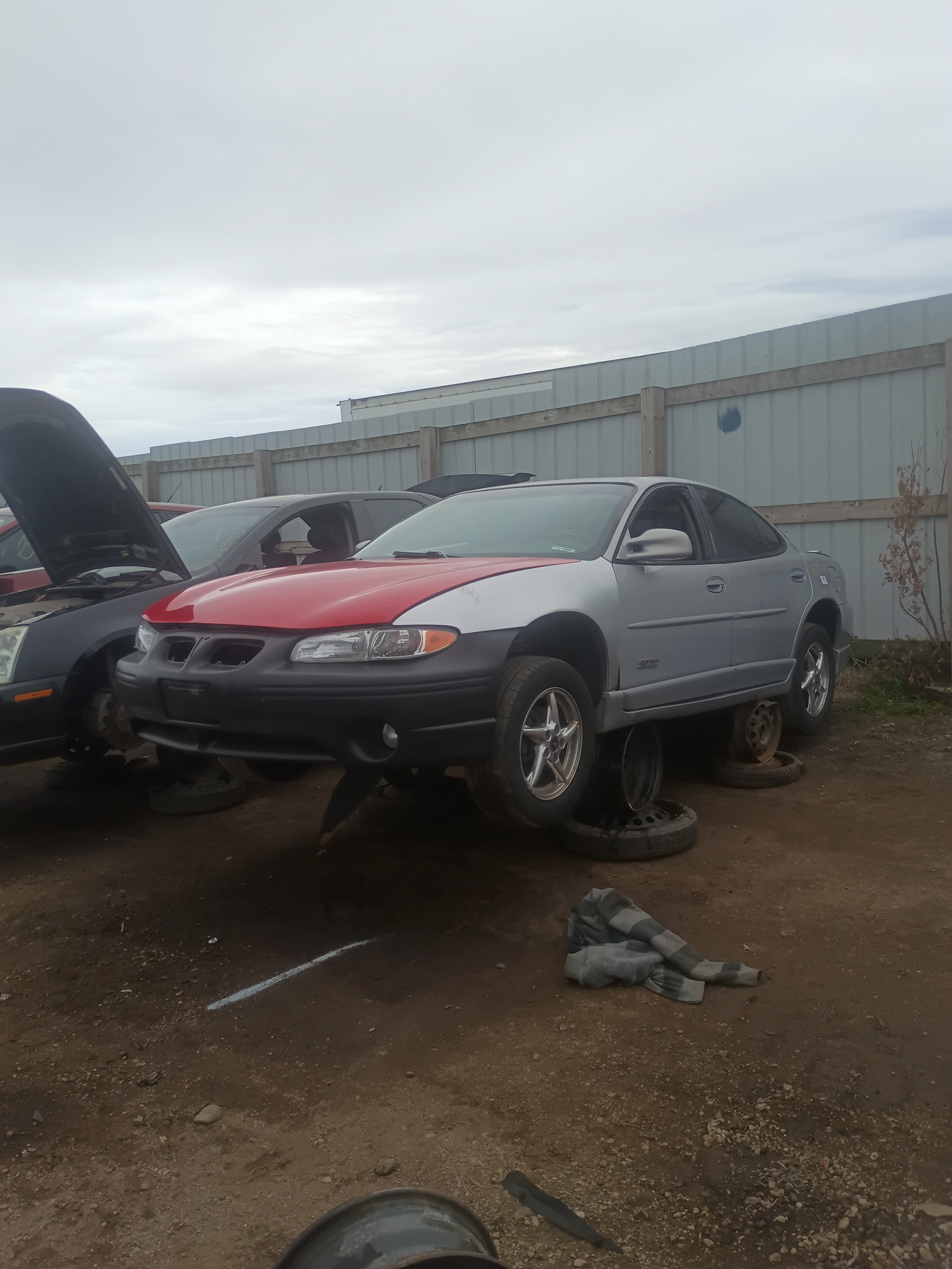 1999 PONTIAC Grand Prix