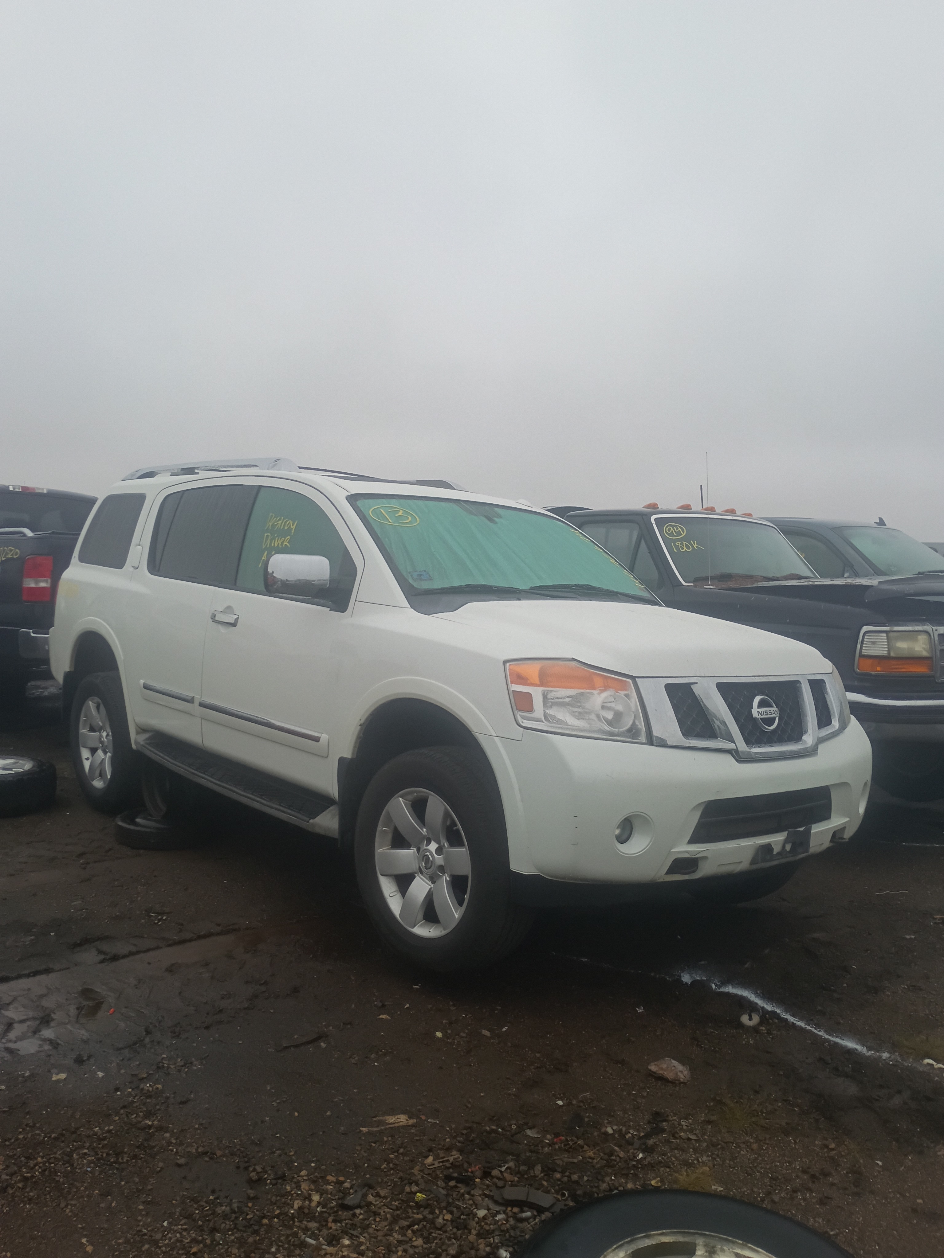 2013 NISSAN Armada