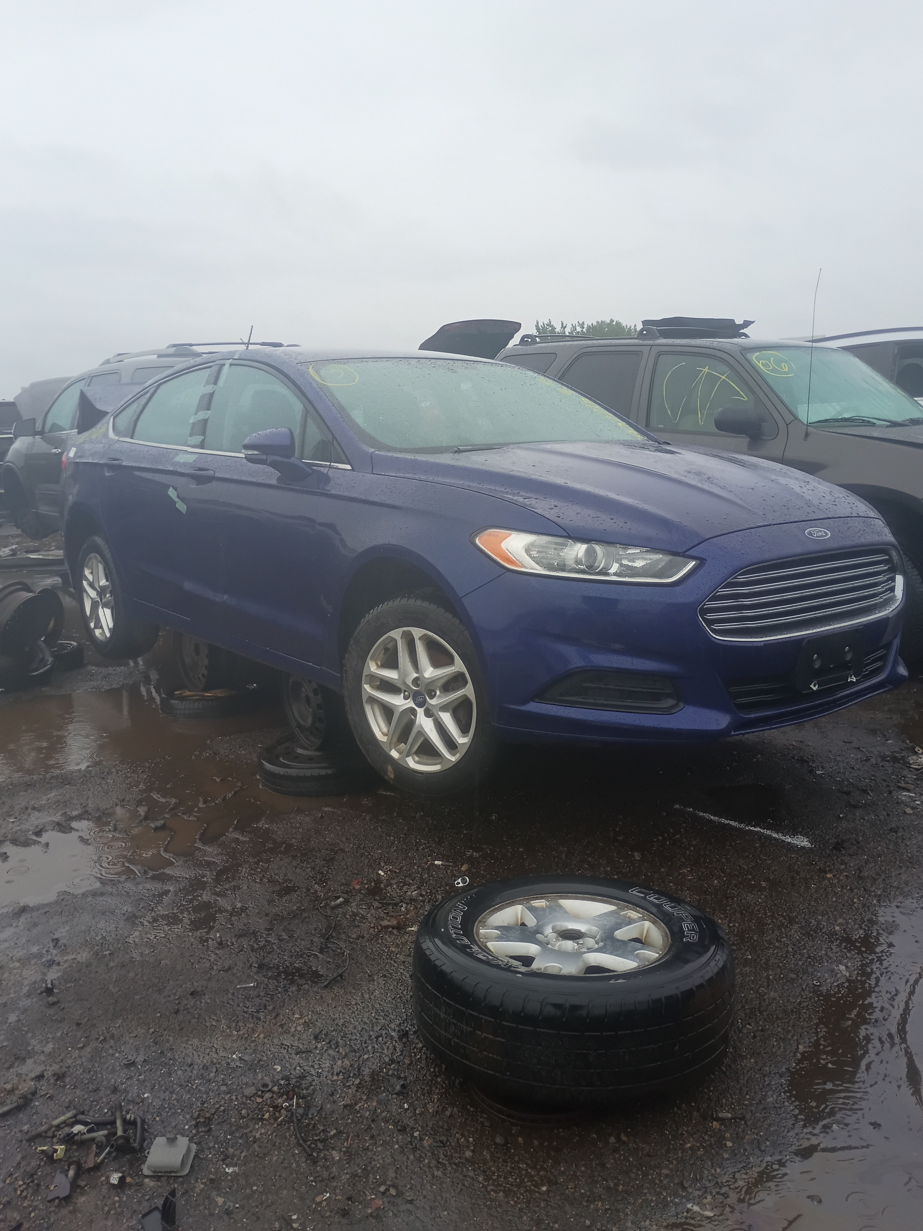 2013 FORD Fusion