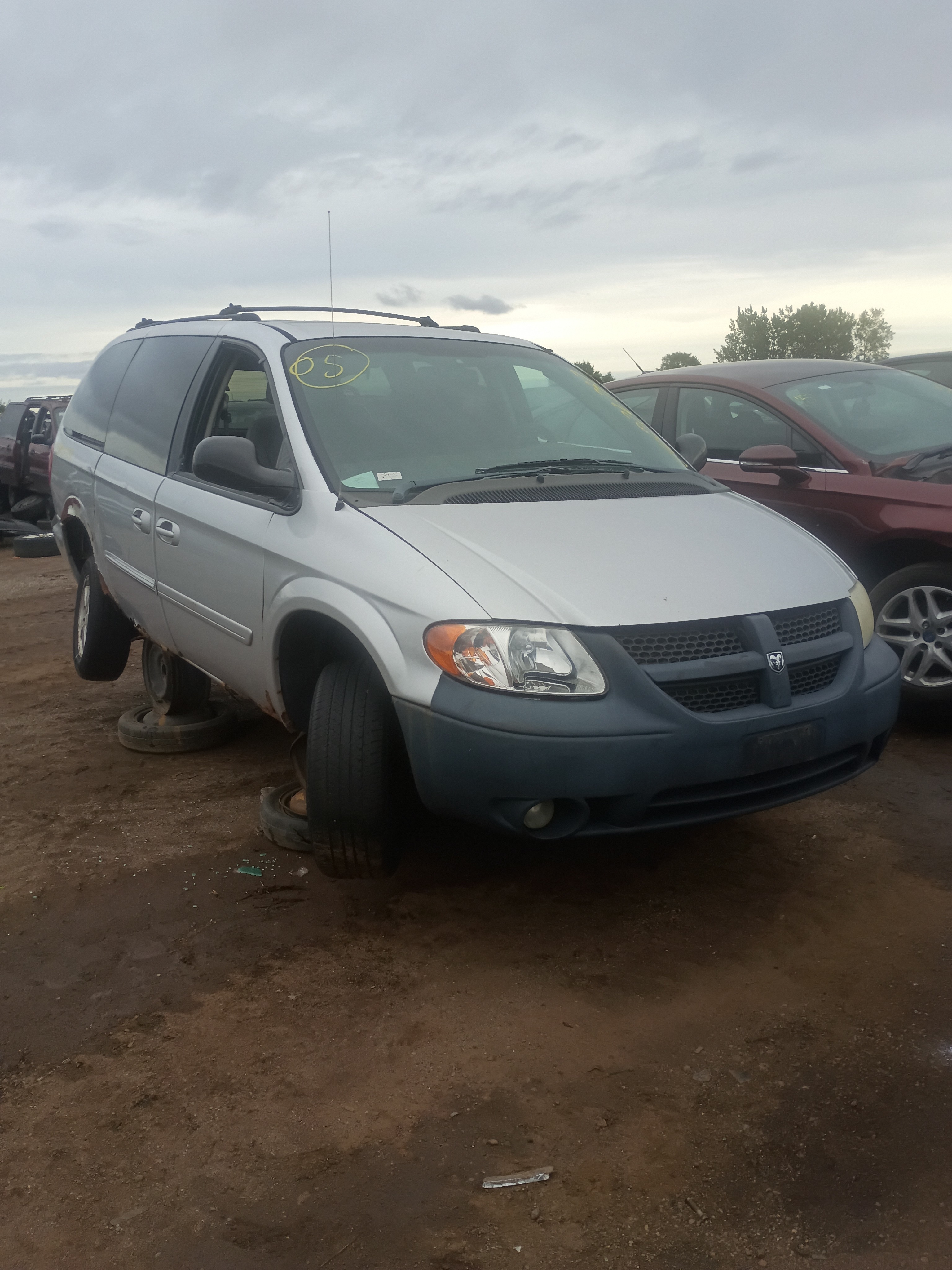 2005 DODGE Caravan/Grand Caravan