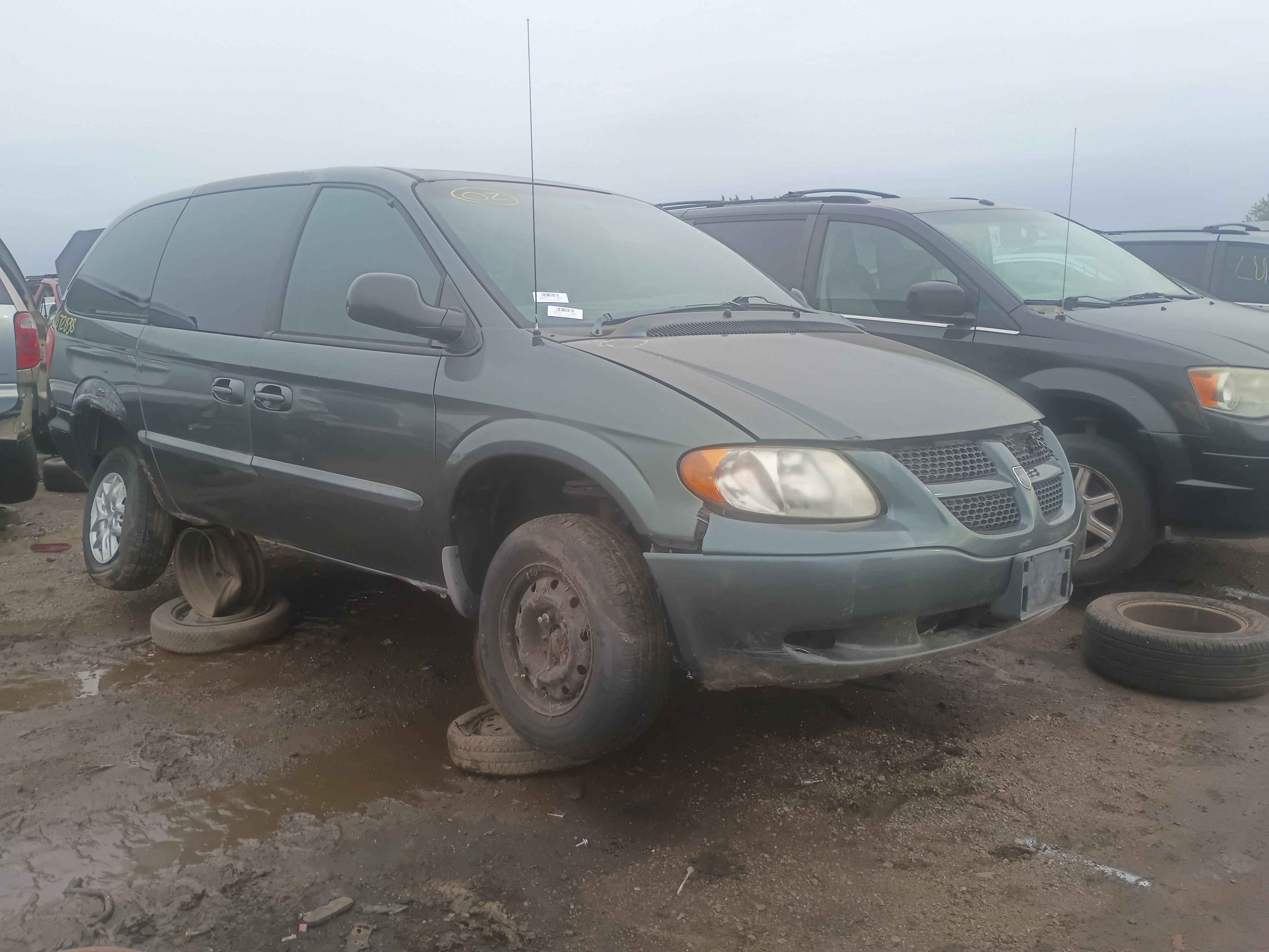 2002 DODGE Grand Caravan