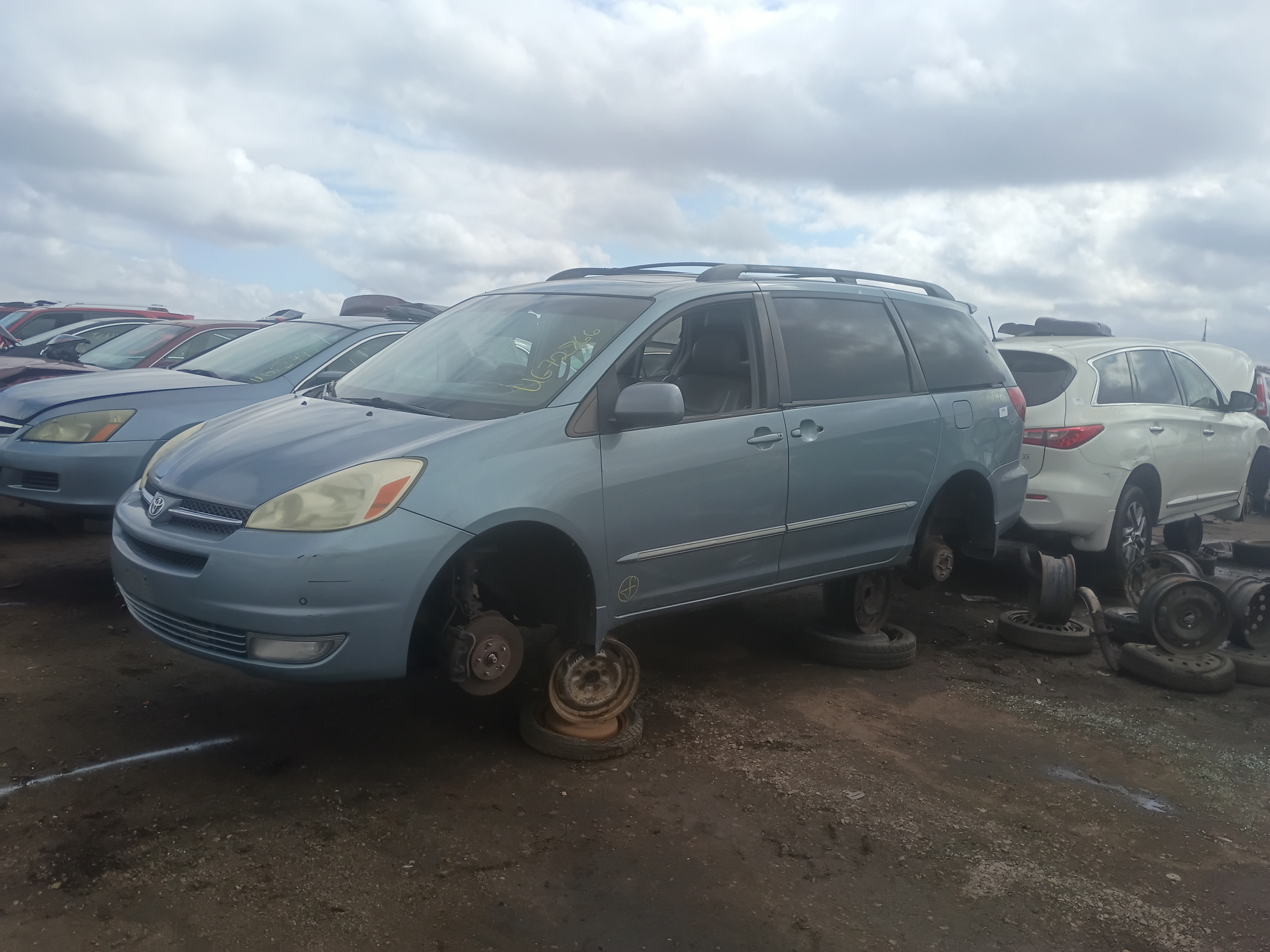 2005 TOYOTA Sienna