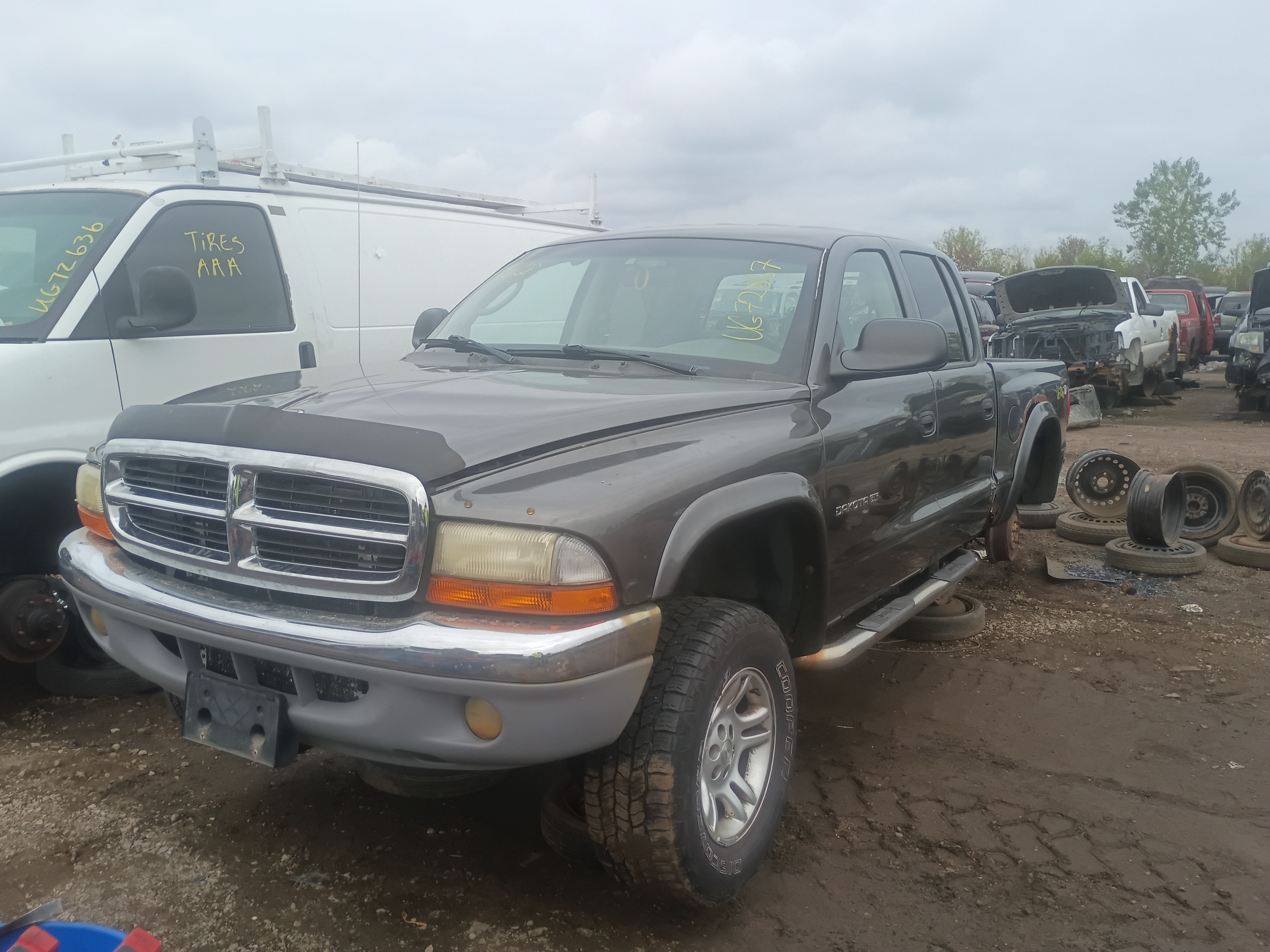 2002 DODGE Dakota