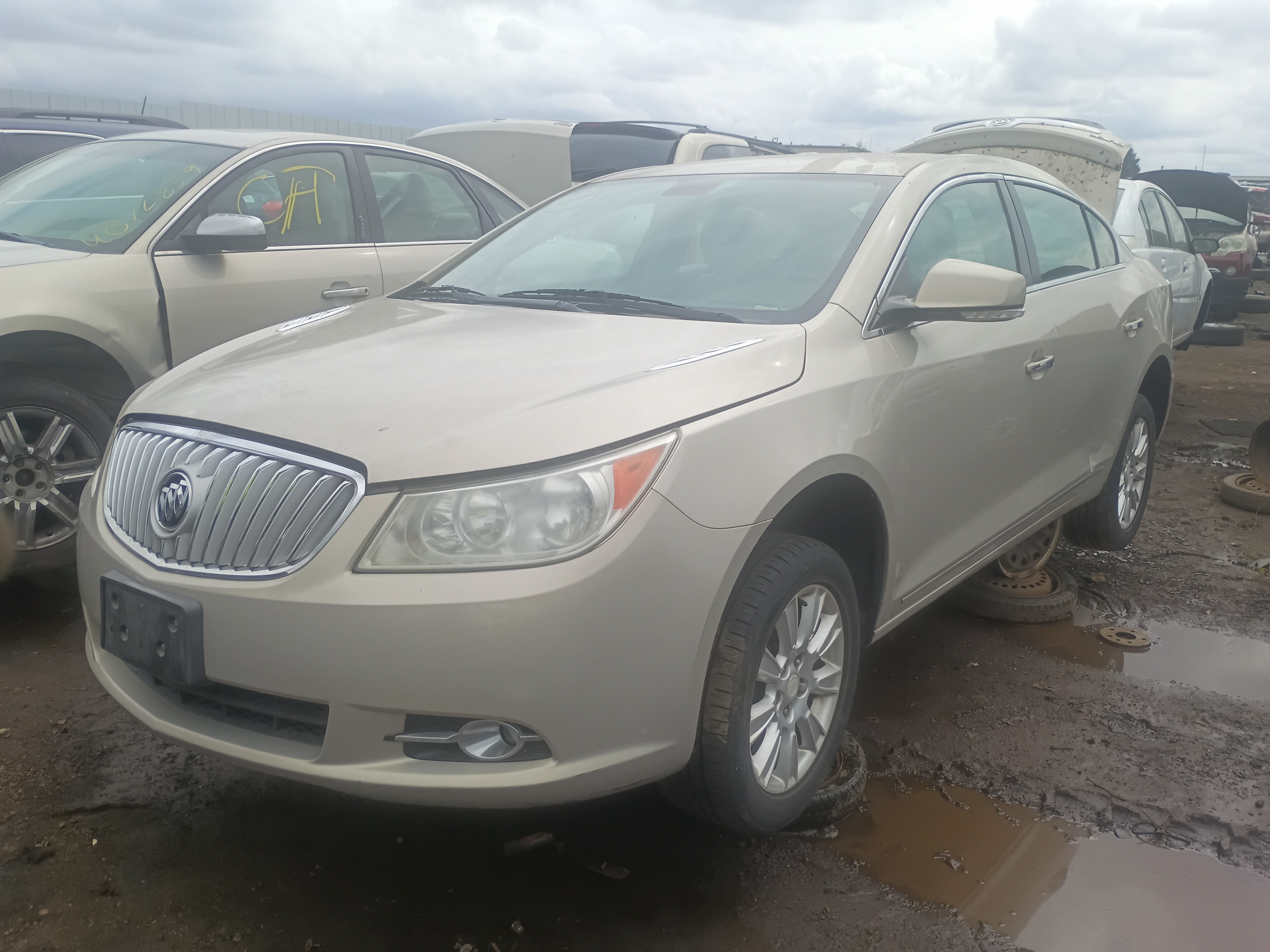 2012 BUICK Lacrosse