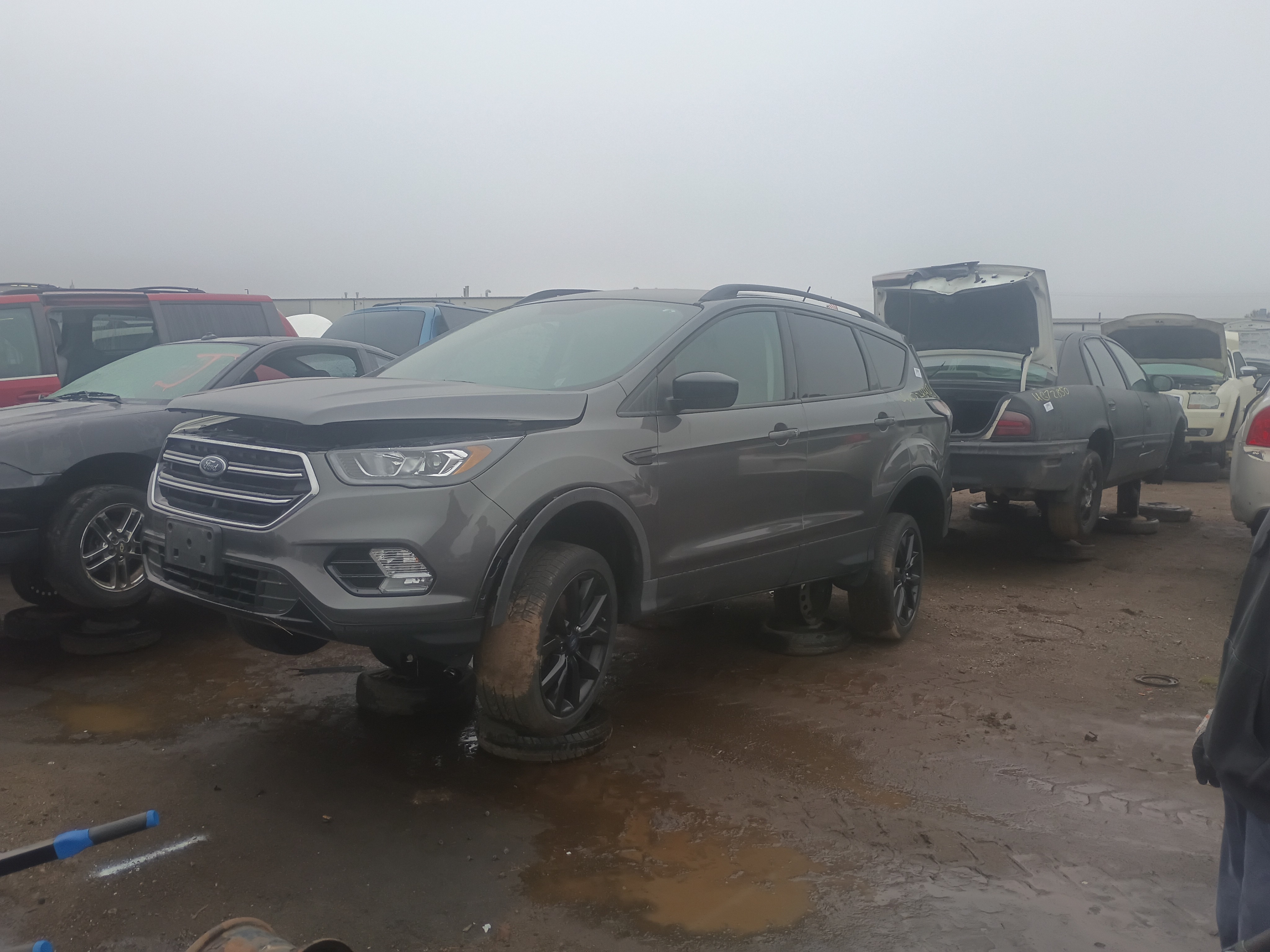 2018 FORD Escape