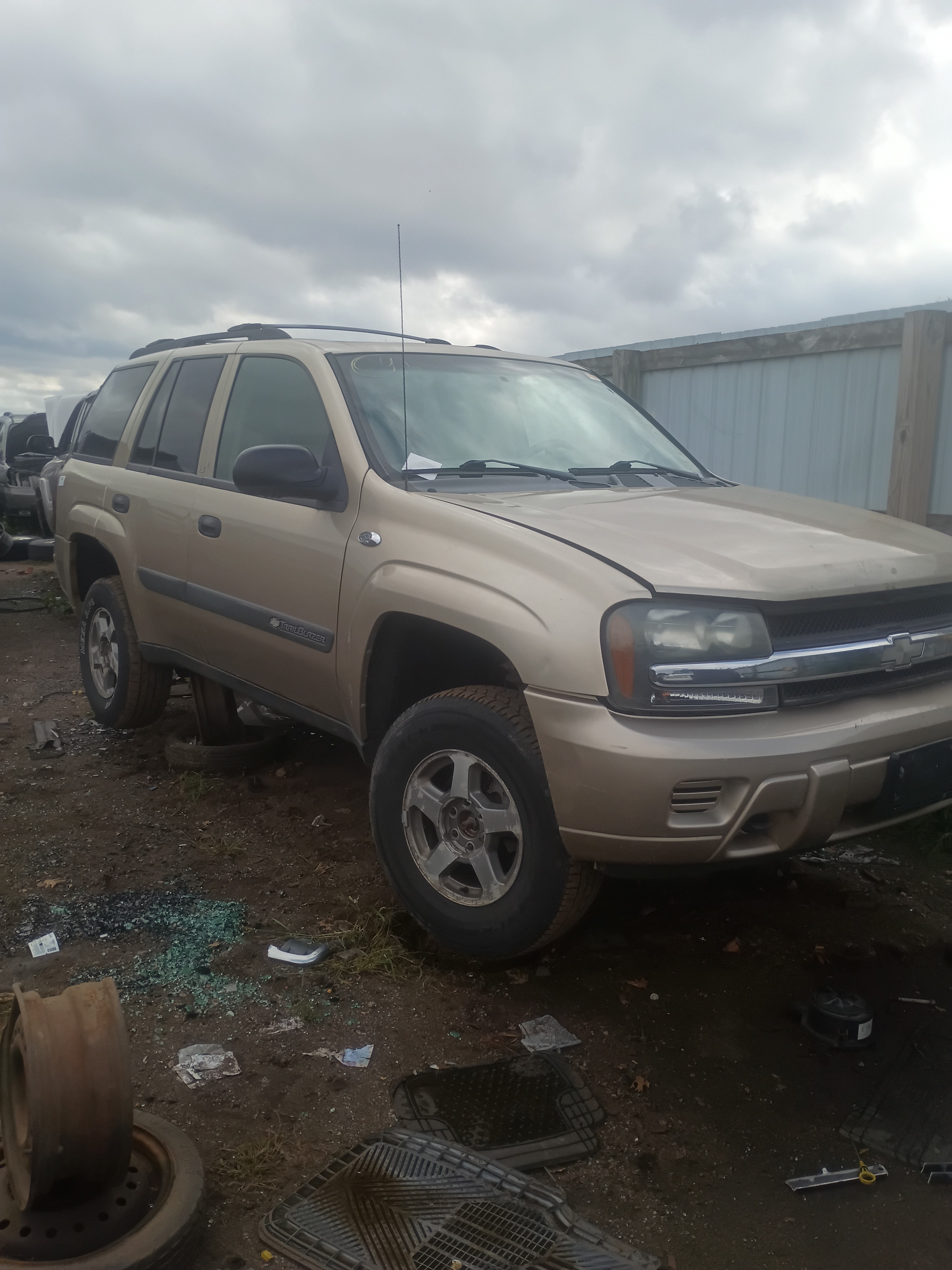2004 CHEVROLET Trailblazer