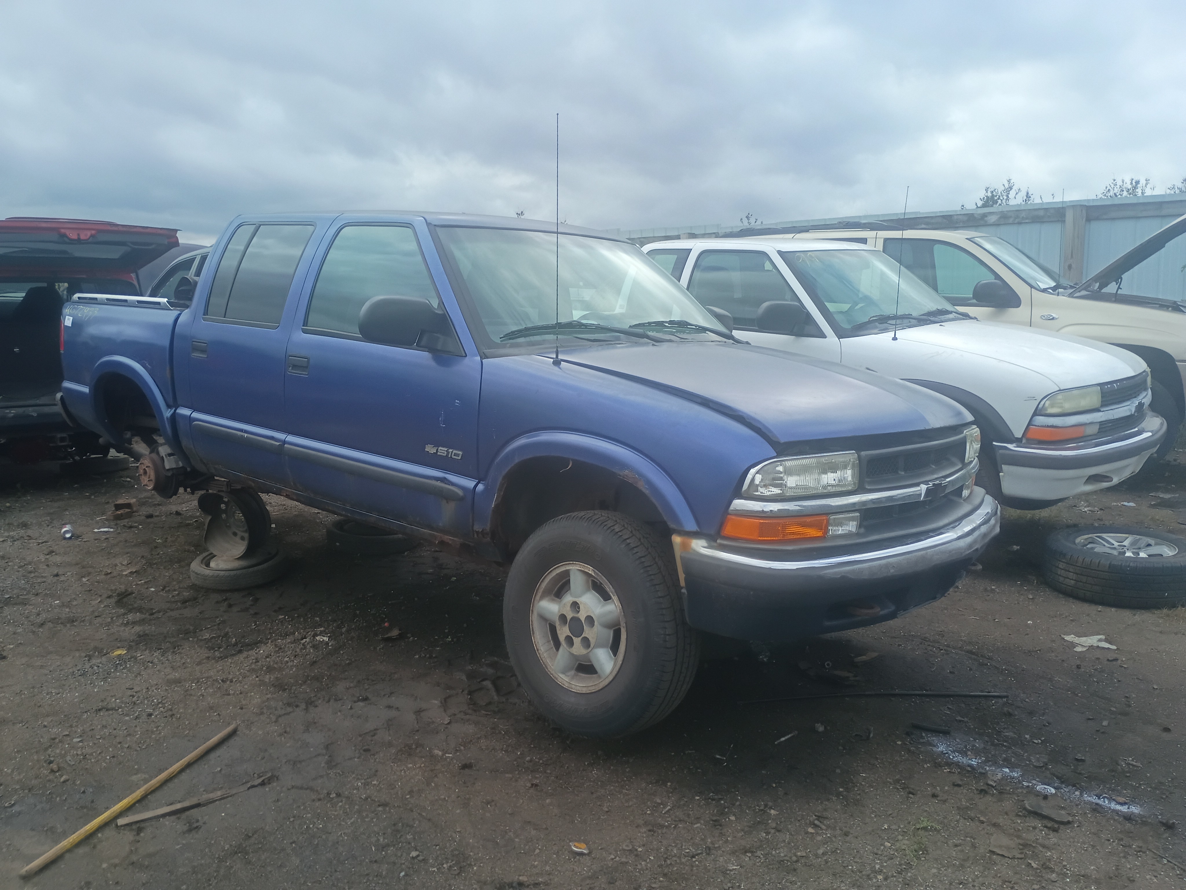 2002 CHEVROLET S-10 Pickup