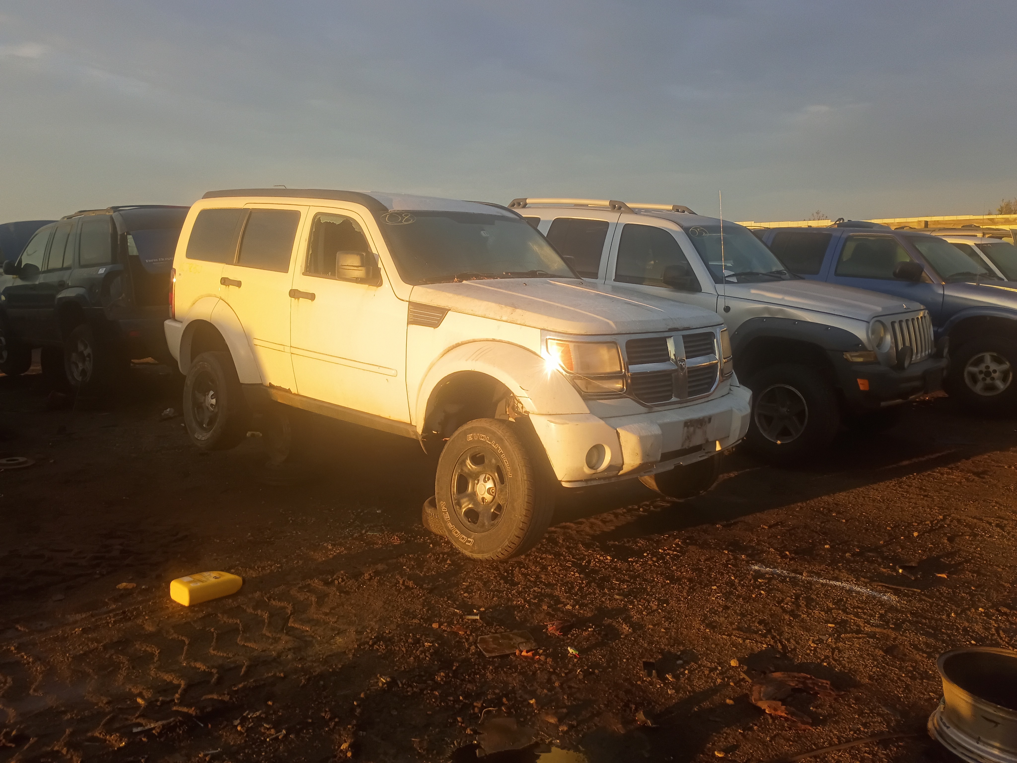 2008 DODGE Nitro