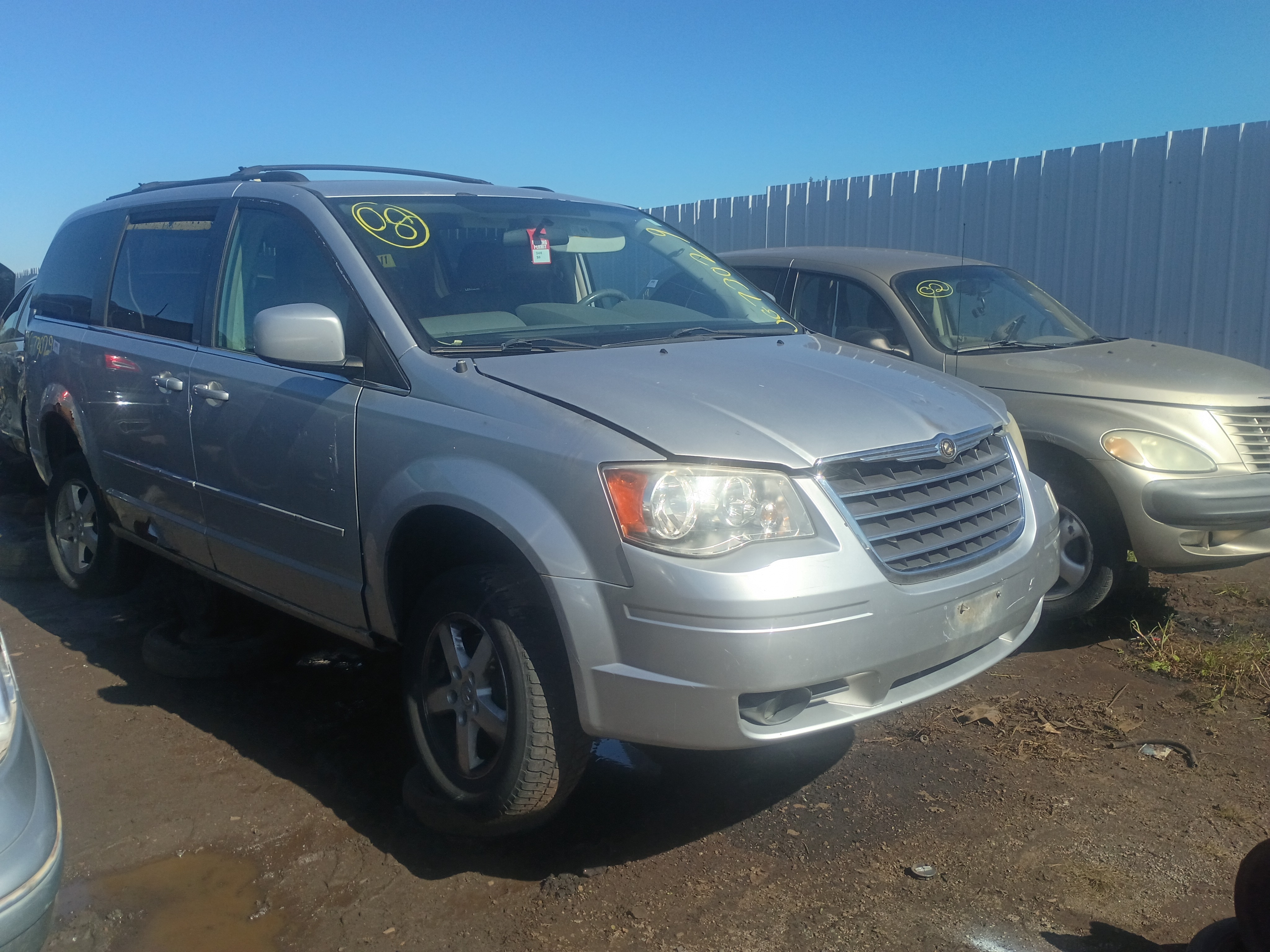 2008 CHRYSLER Town and Country