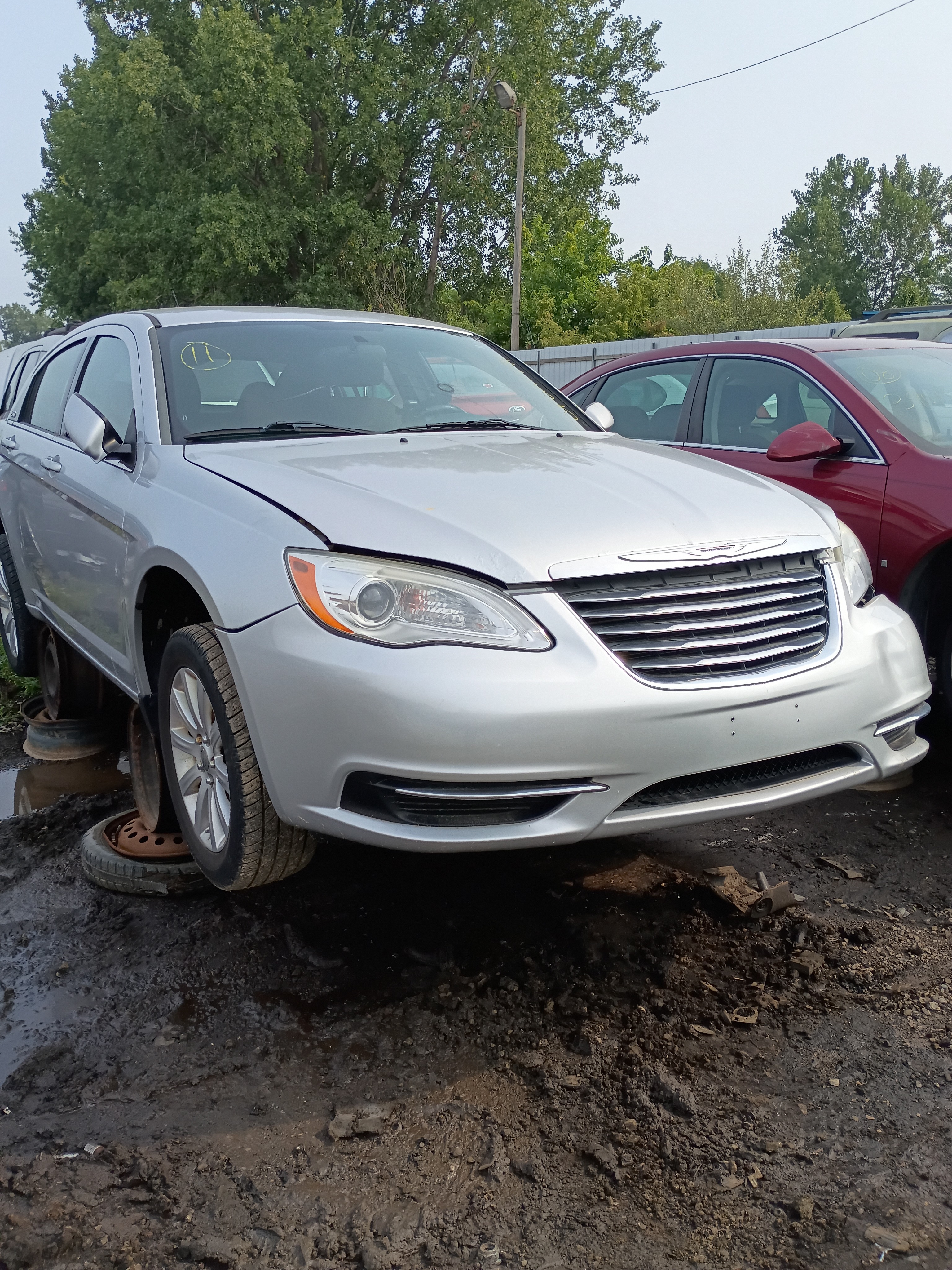 2011 CHRYSLER 200