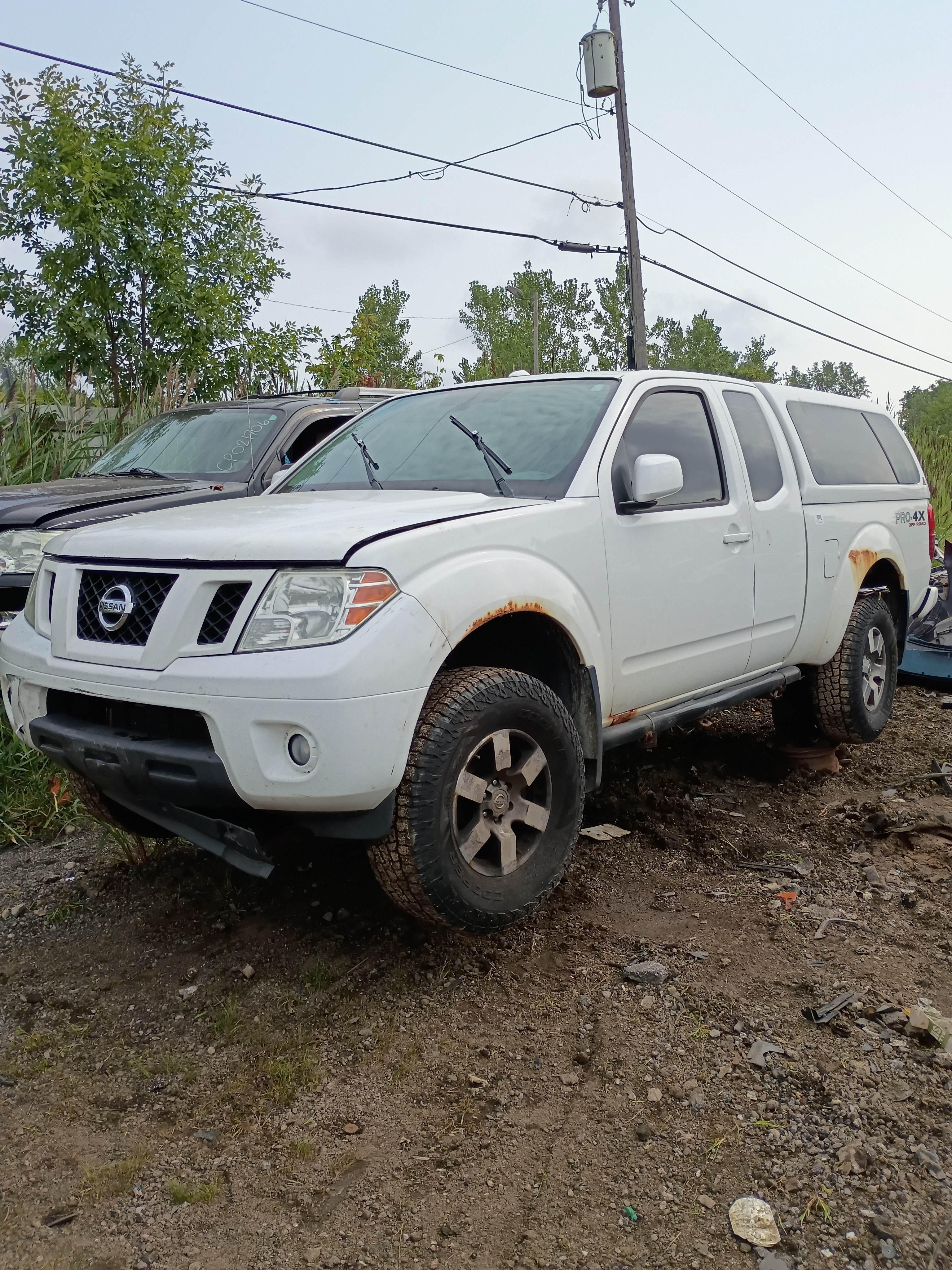 2011 NISSAN Frontier