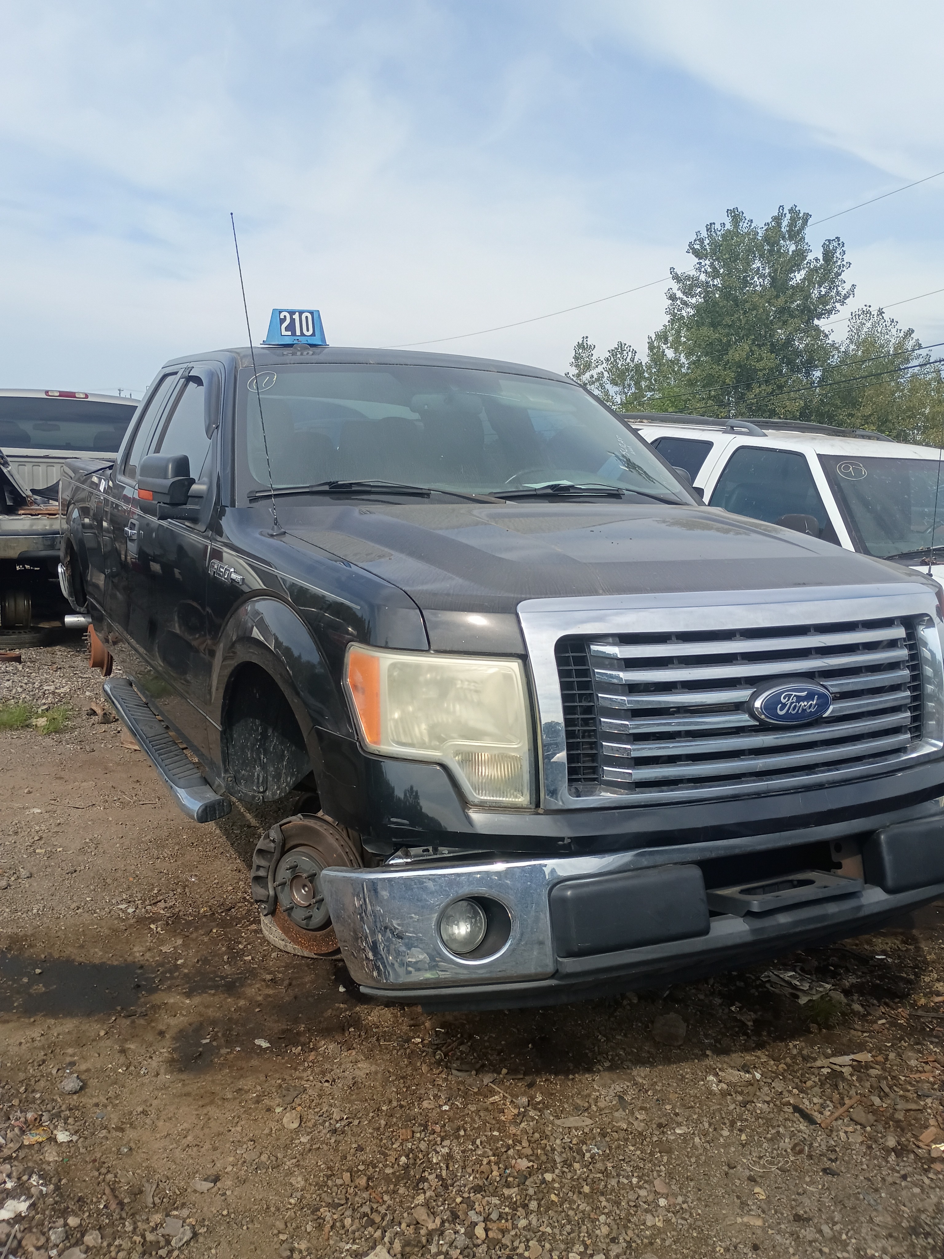2011 FORD F-150