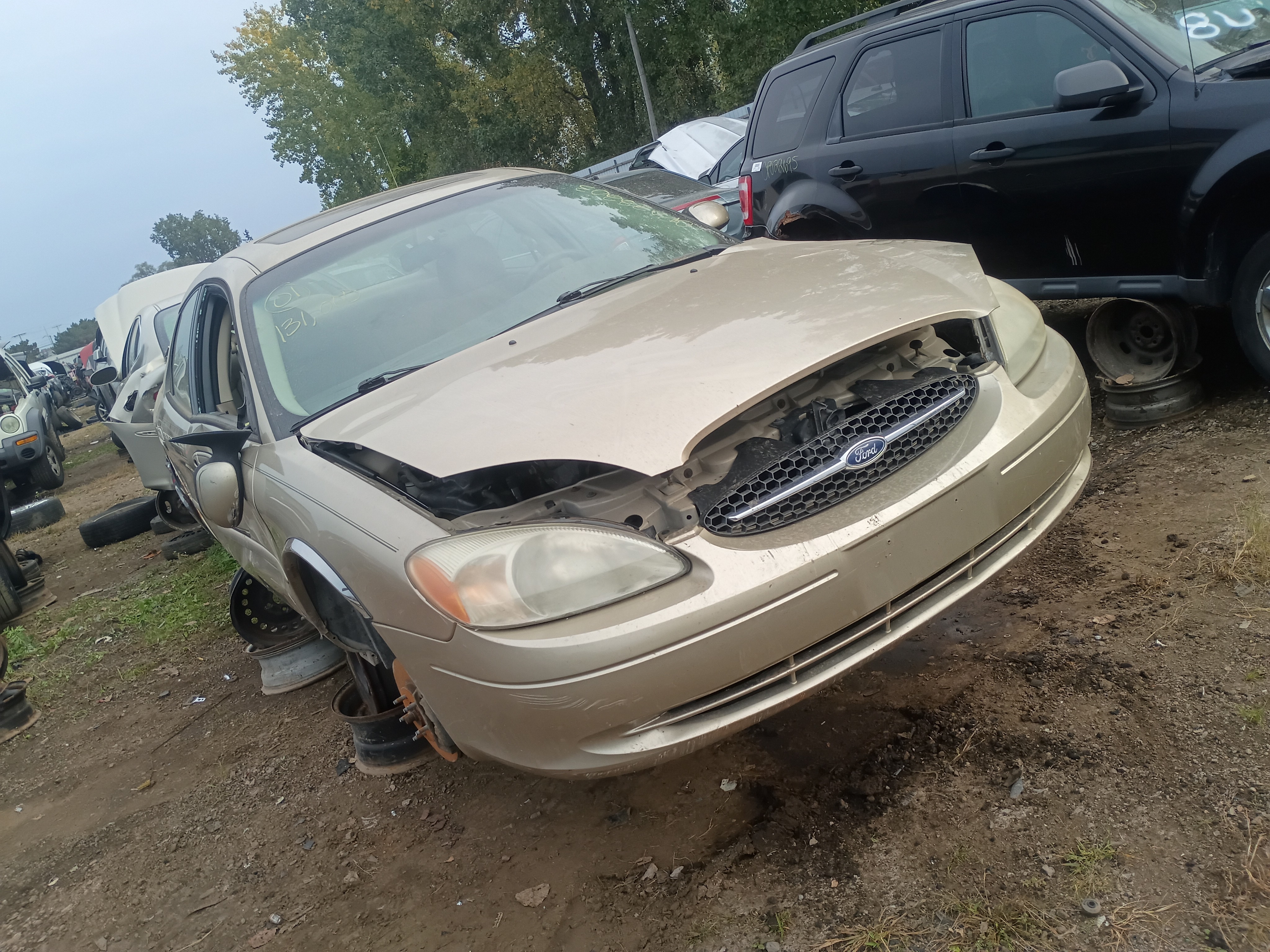 2001 FORD Taurus