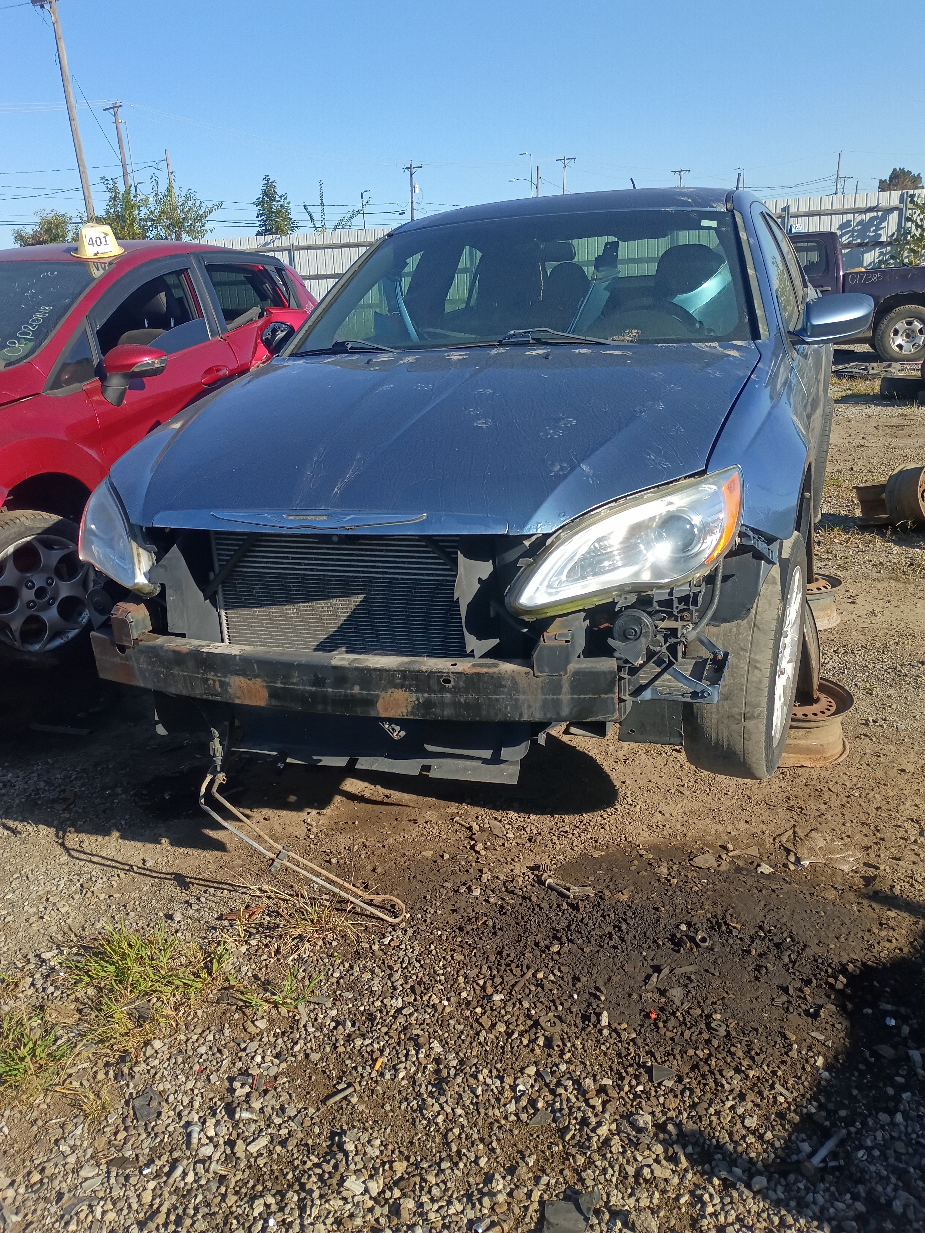2011 CHRYSLER 200