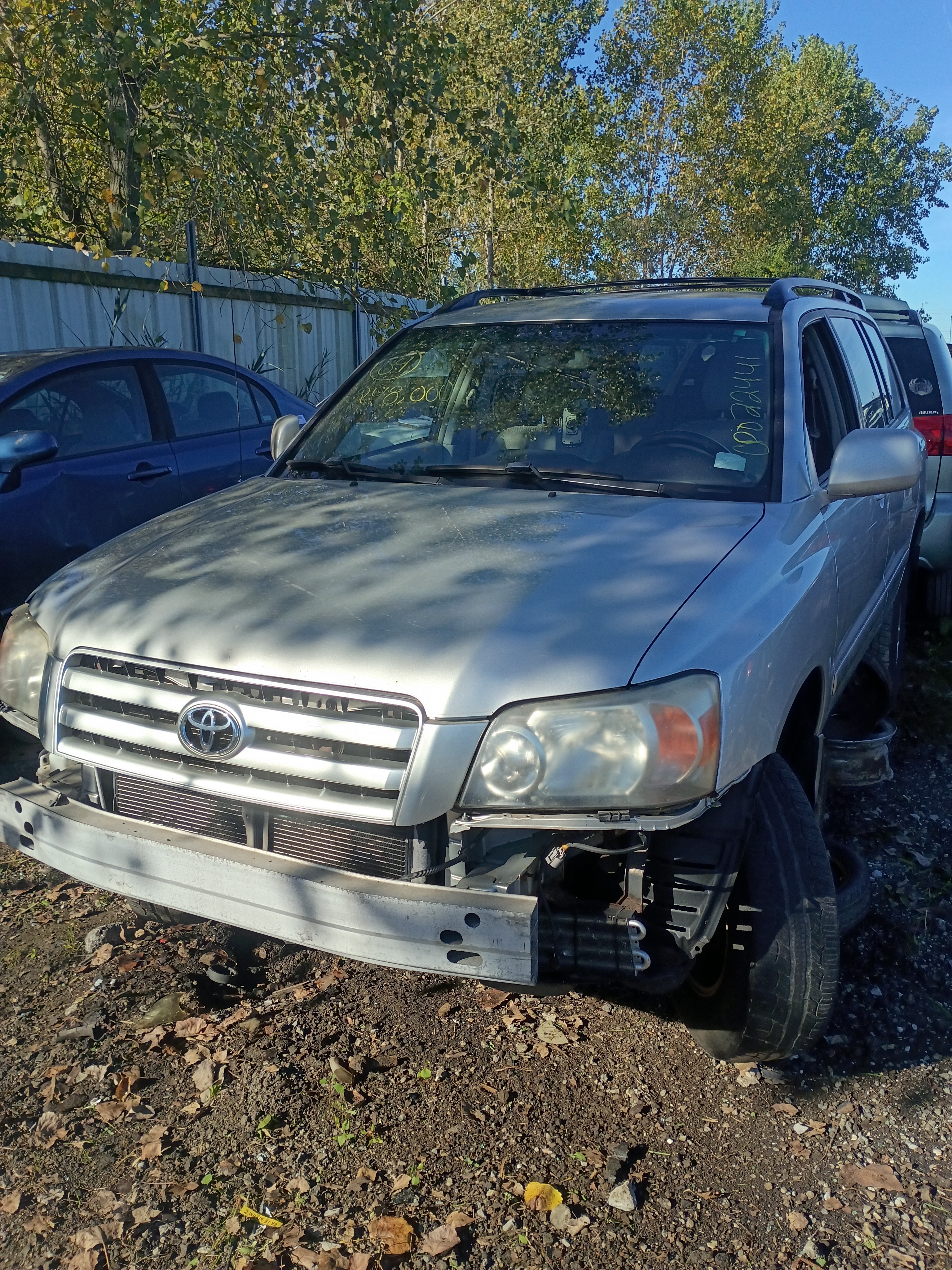 2004 TOYOTA Highlander