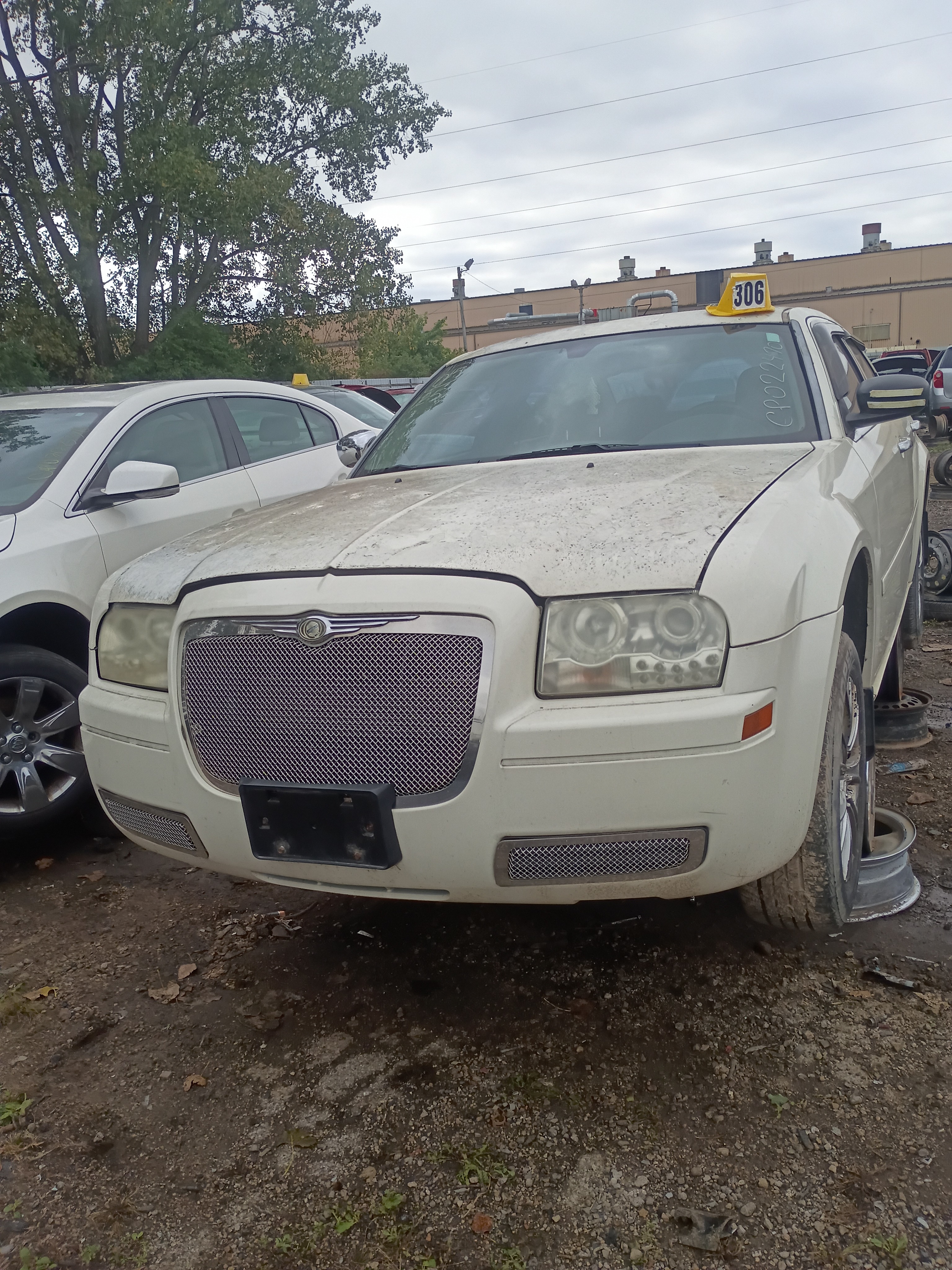2005 CHRYSLER 300
