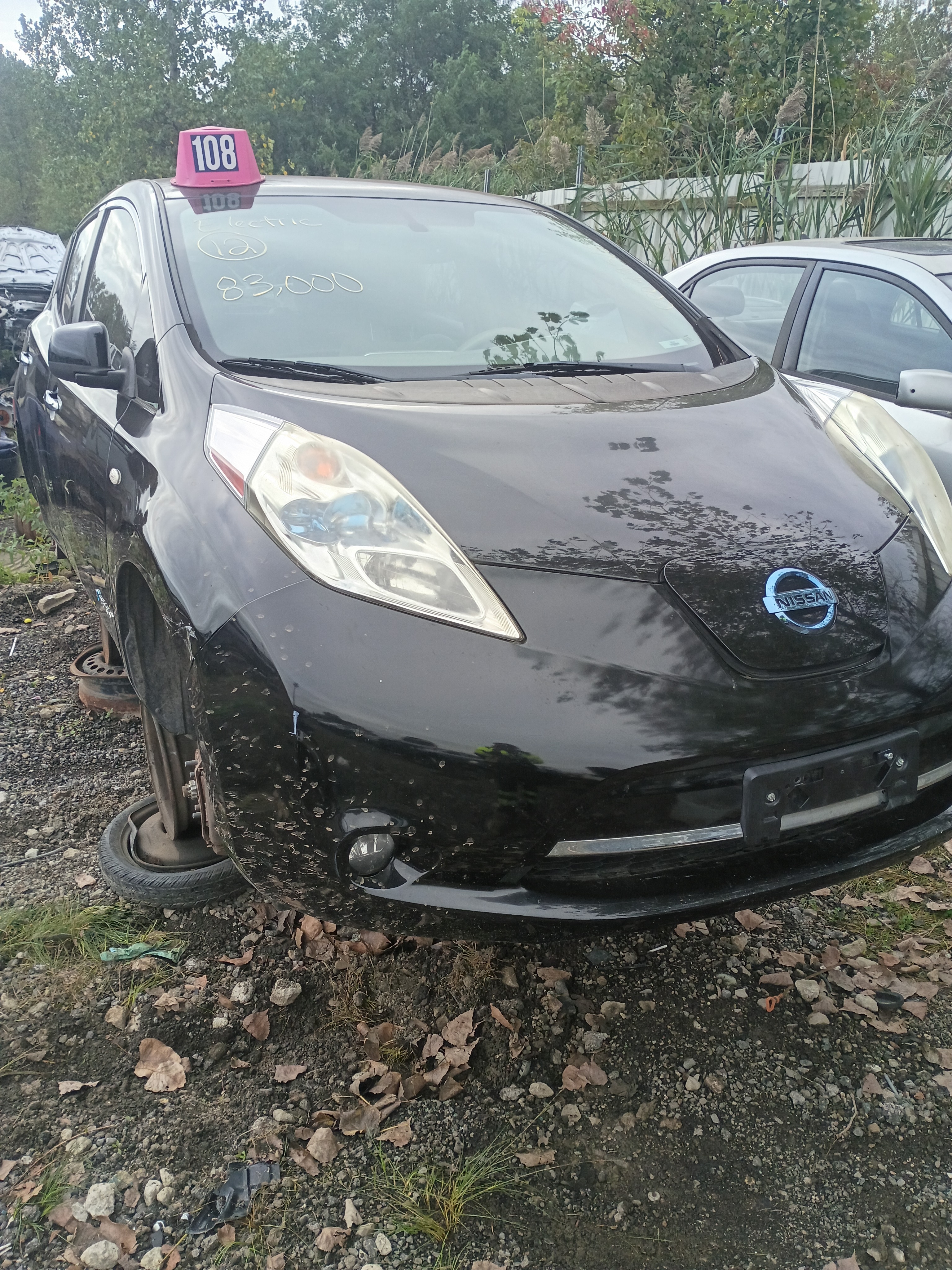 2012 NISSAN Leaf